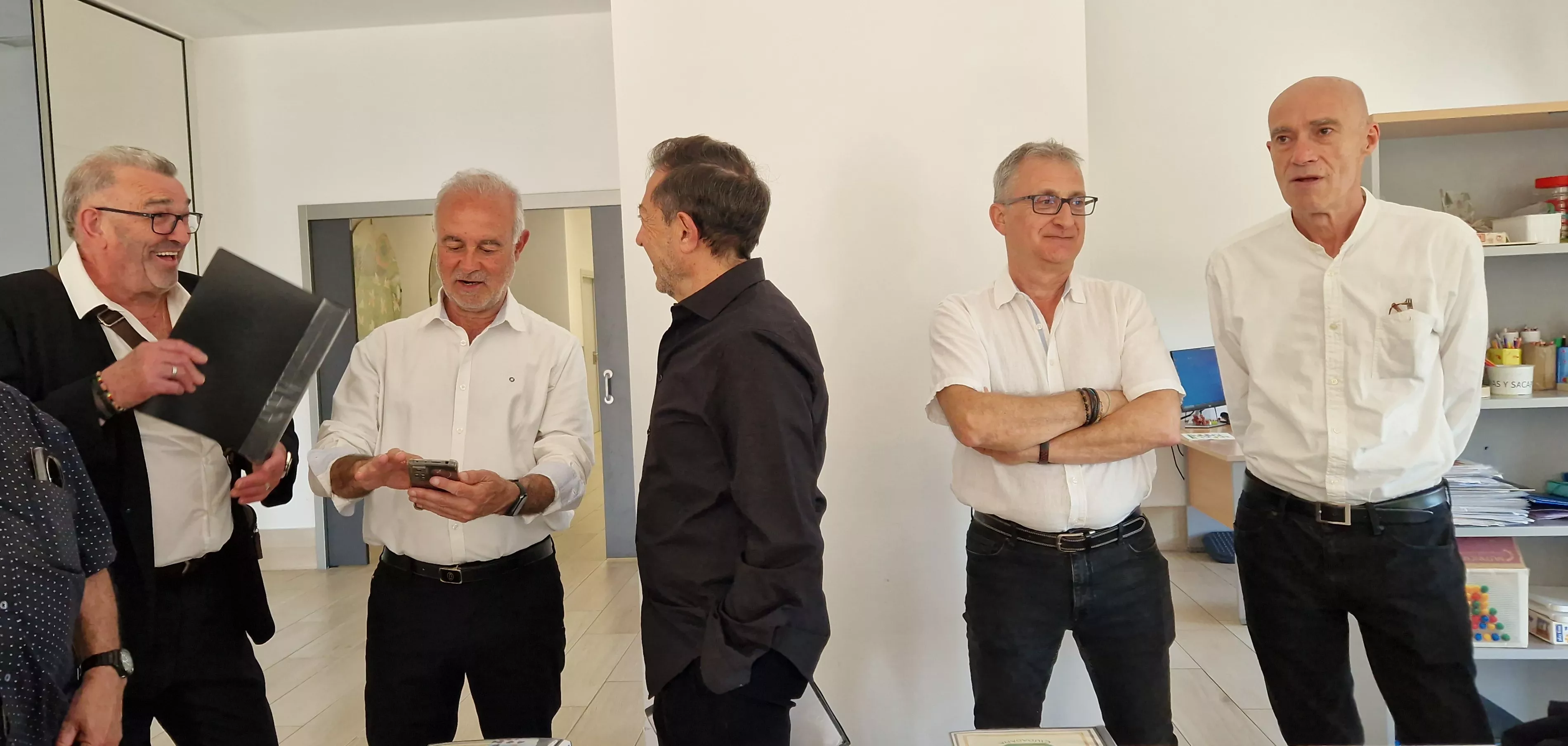 El Coro de la Universidad Ciudadana en la Residencia Rey Ardid. Foto Myriam Martínez