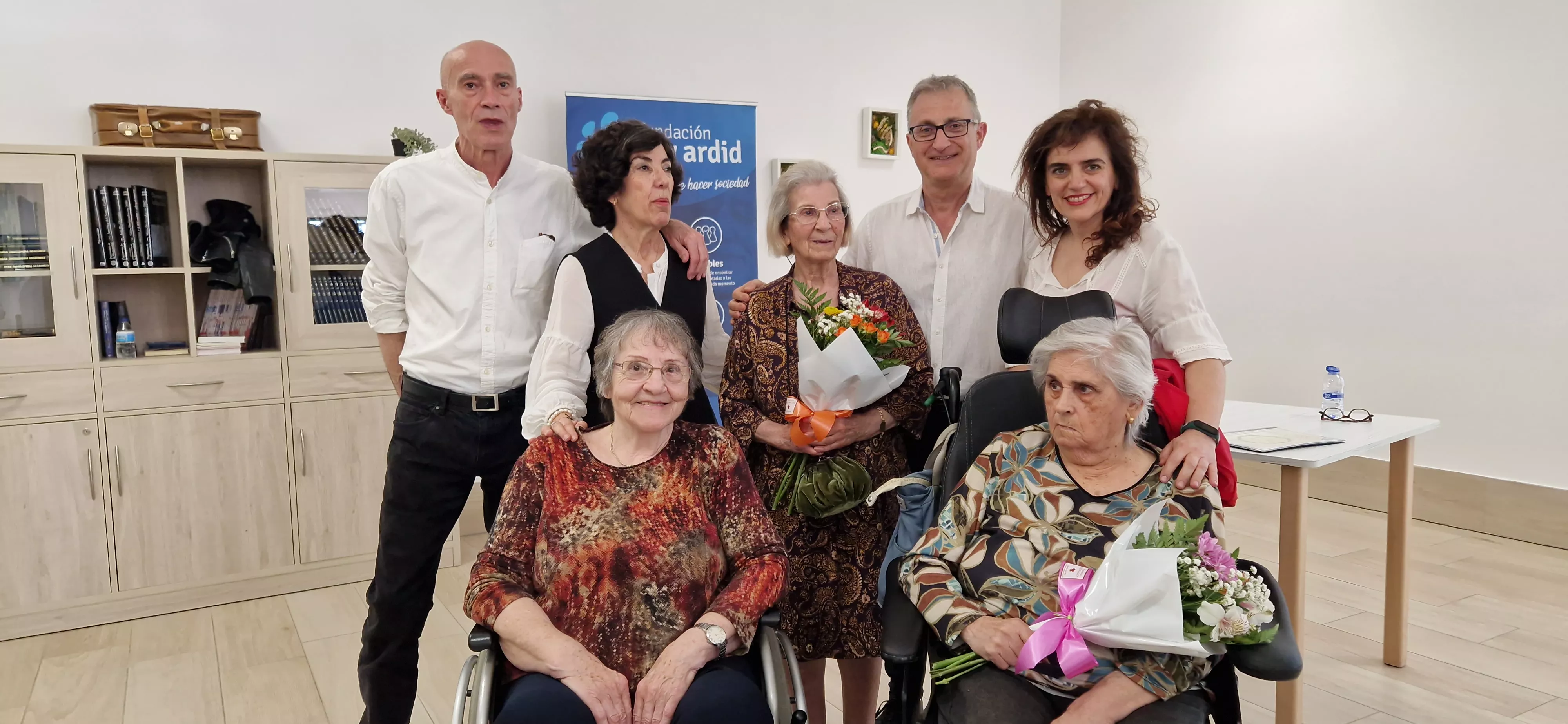 El Coro de la Universidad Ciudadana en la Residencia Rey Ardid. Foto Myriam Martínez