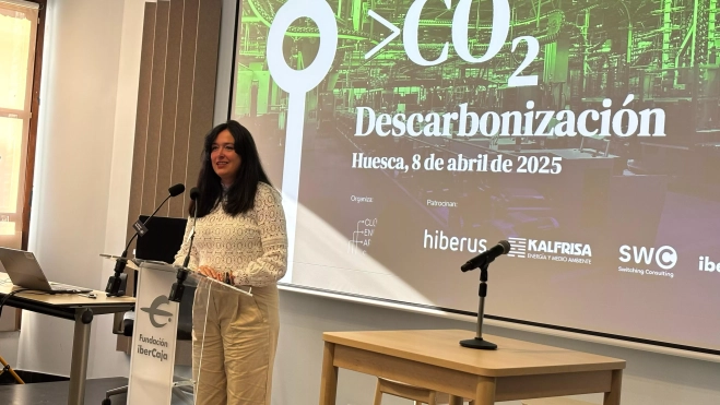 Lorena Orduna interviene en la jornada sobre la descarbonización