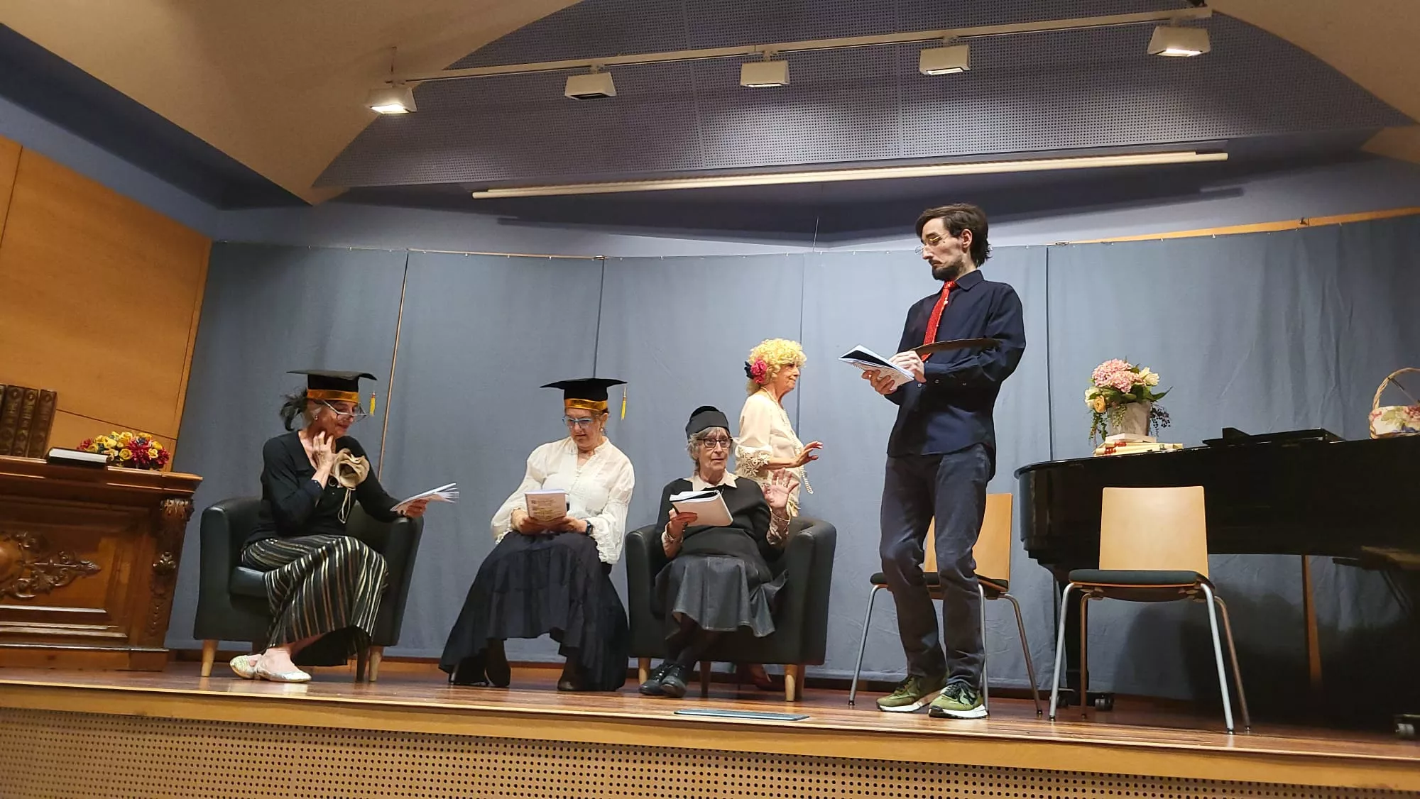 Interpretación de Las Mujeres Sabias de Molière en Huesca