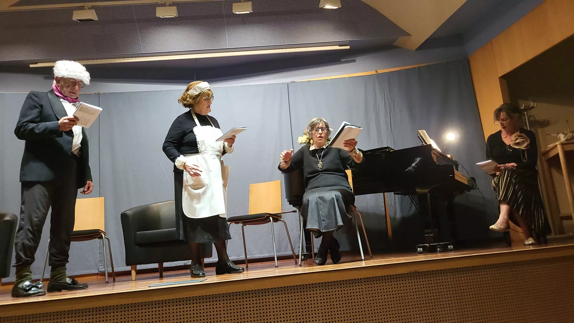 Interpretación de Las Mujeres Sabias de Molière en Huesca