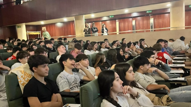 Jornada de orientación para alumnos de 4º de Eso de La Hoya.