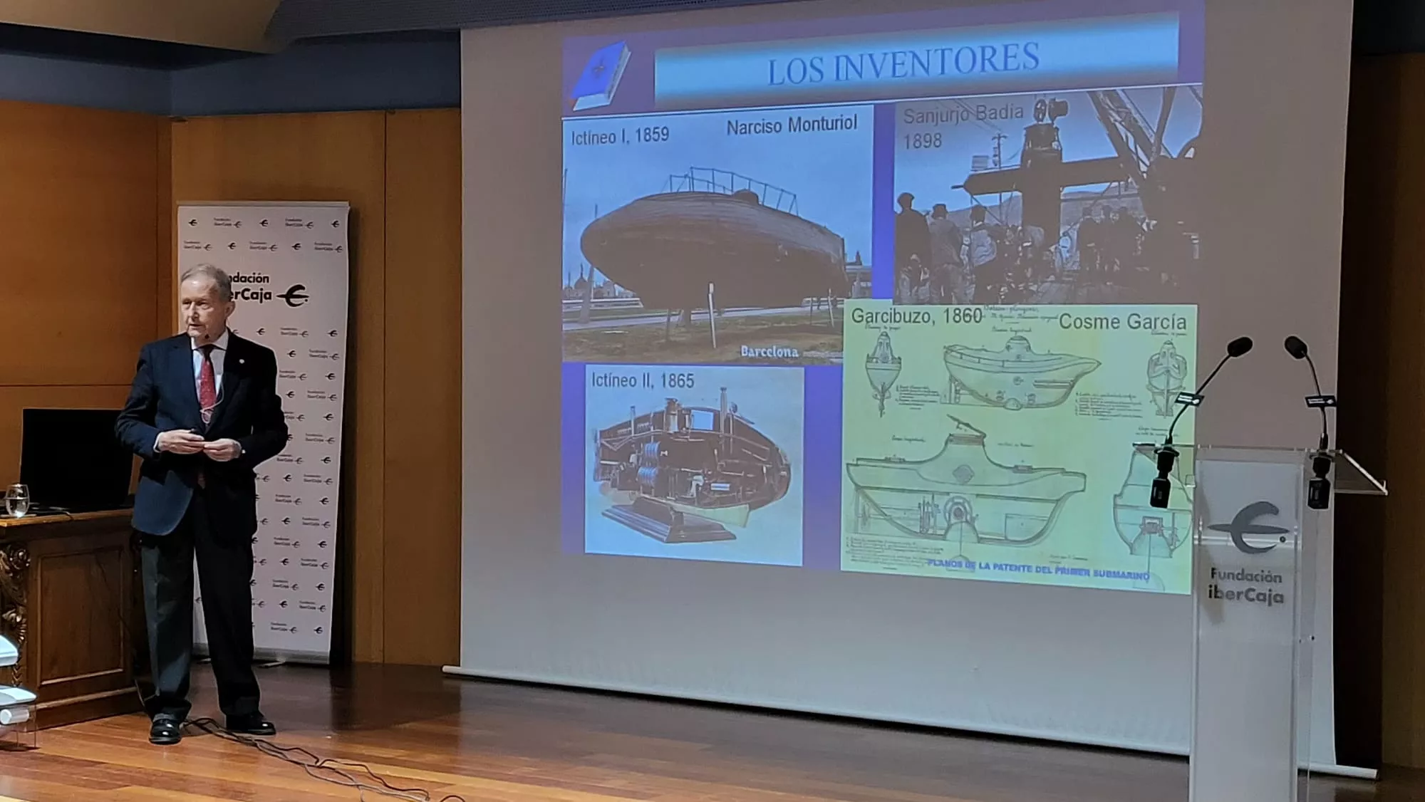 Conferencia del almirante José María Treviño en Huesca