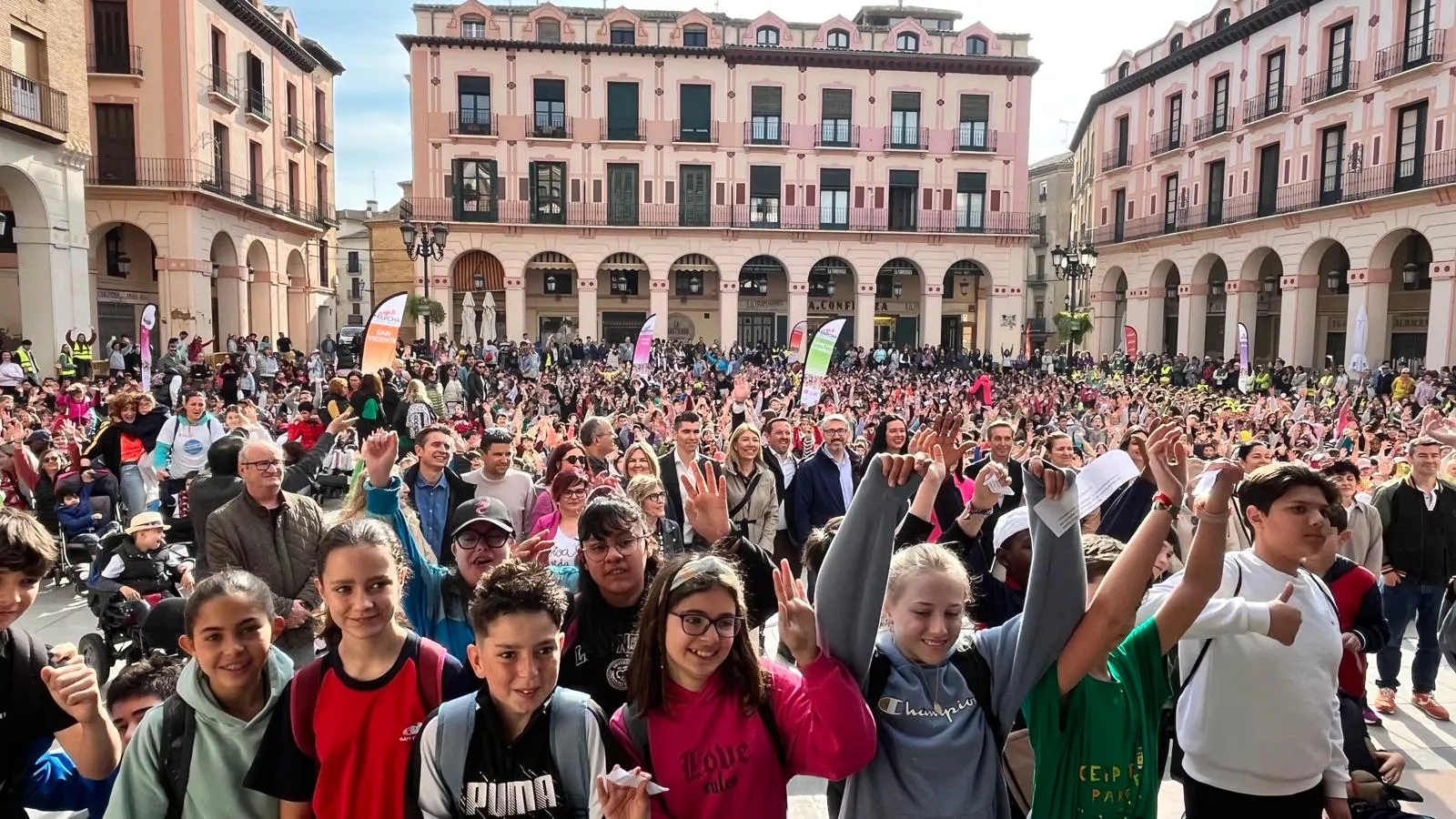Mini Marcha Aspace en Huesca. Foto Mercedes Manterola