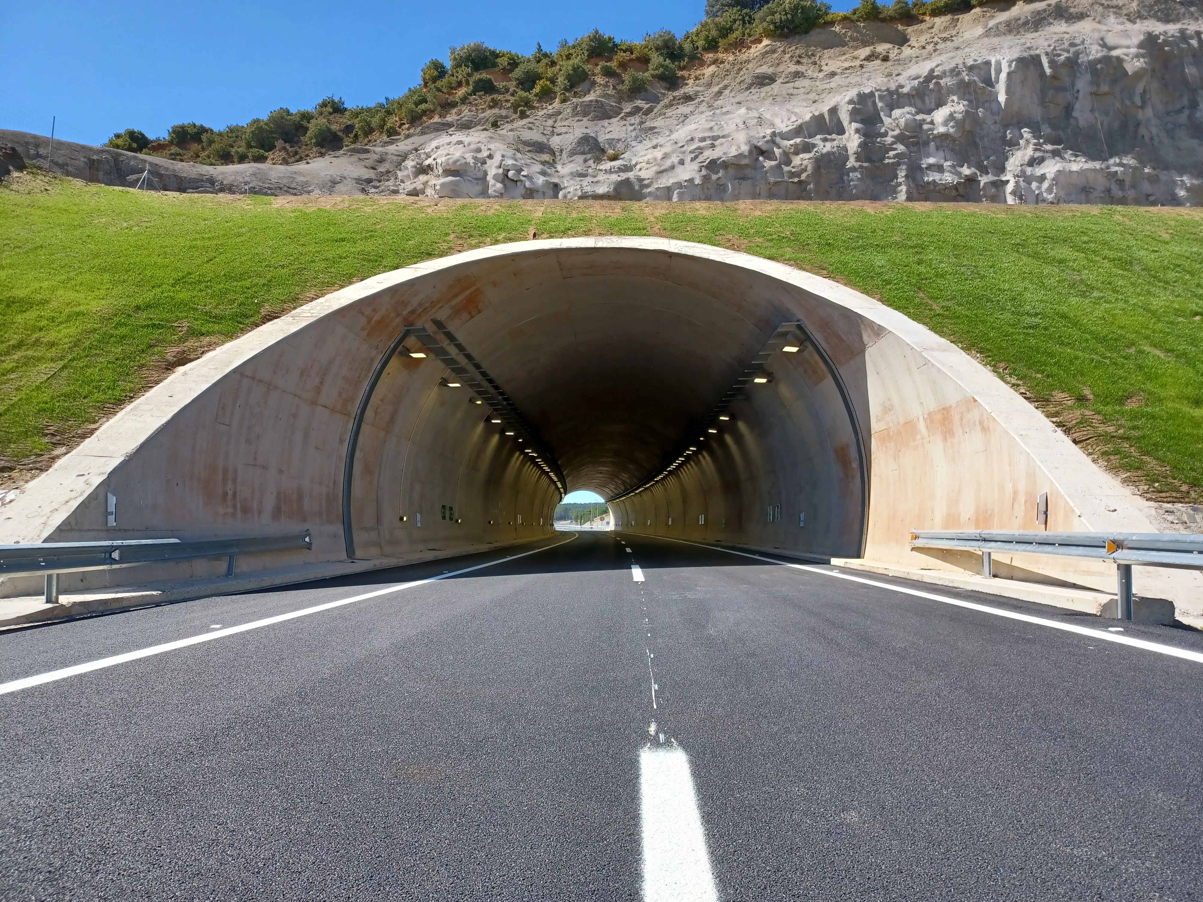Interior del túnel Esco.