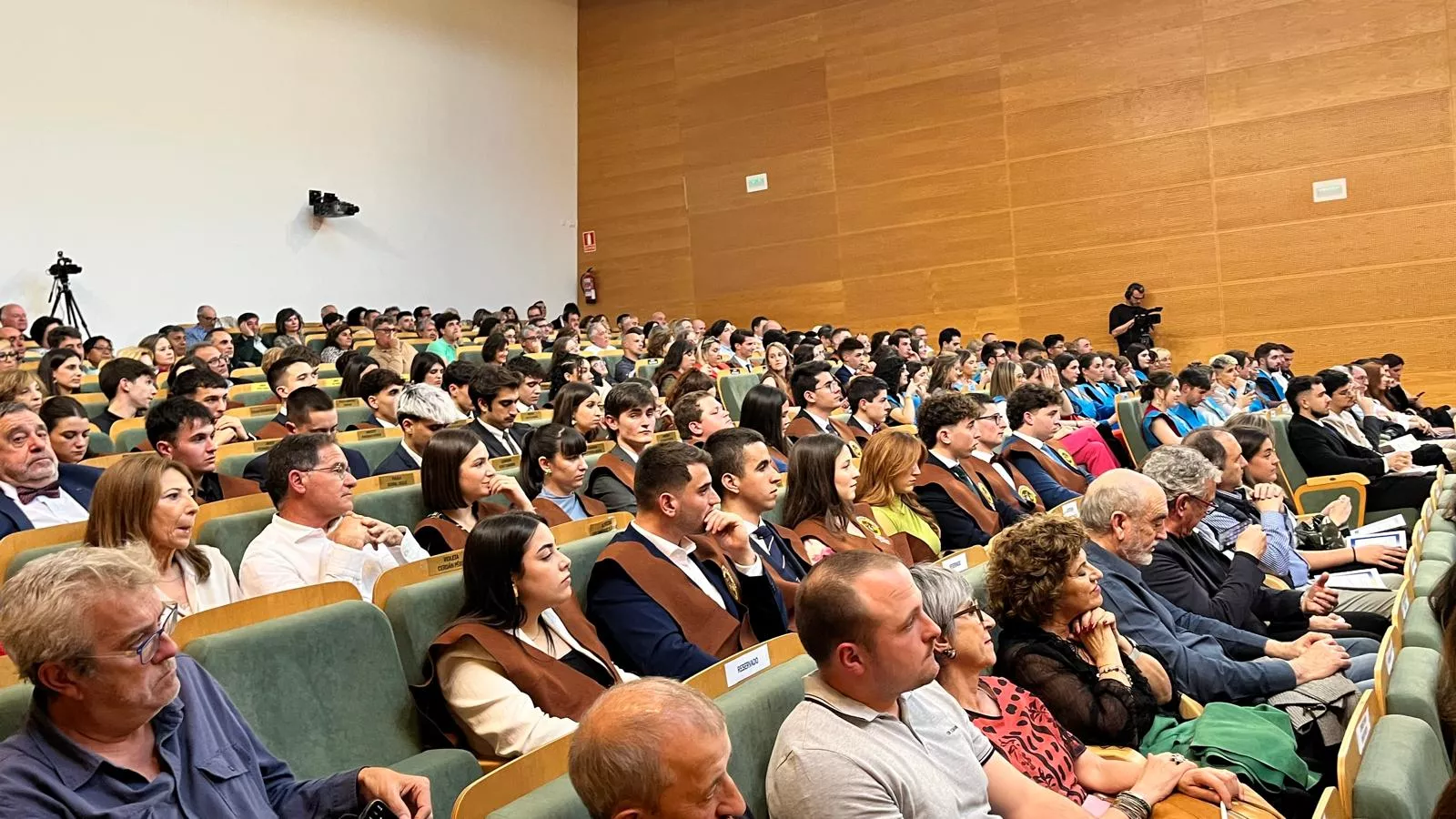 Ceremonia de graduación de la Escuela Politécnica Superior de Huesca. Foto Mercedes Manterola