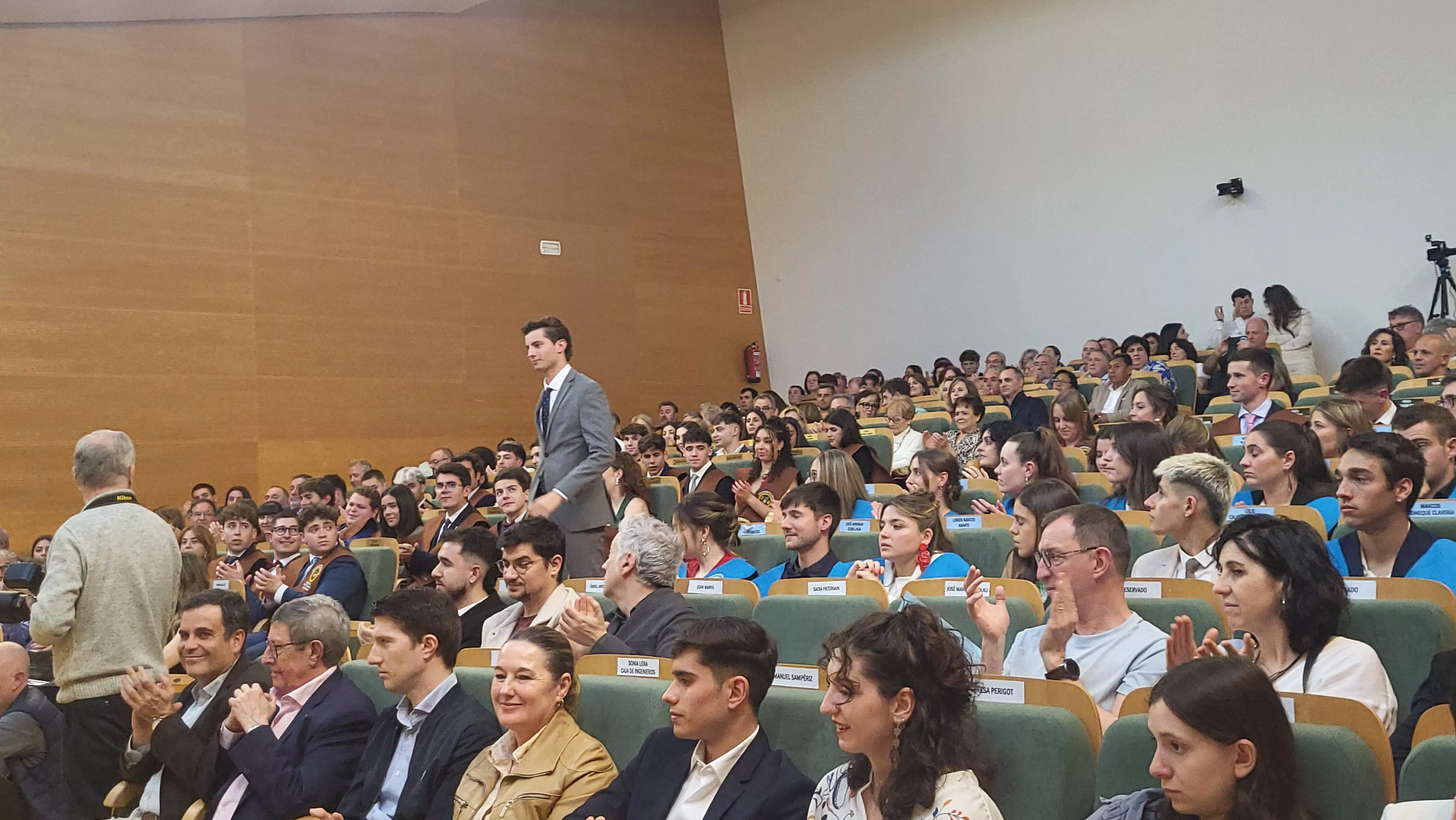 Ceremonia de graduación de la Escuela Politécnica Superior de Huesca. Foto Mercedes Manterola
