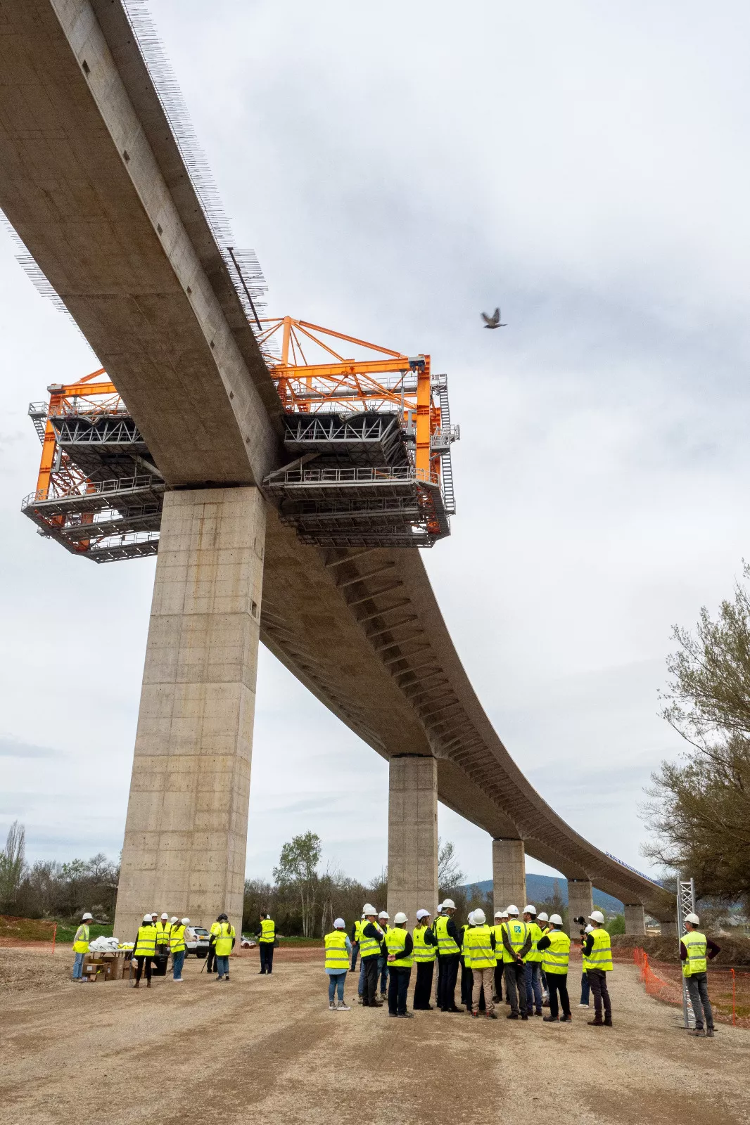 Obras del viaducto sobre los ríos Gállego y Aurín de la A-23.