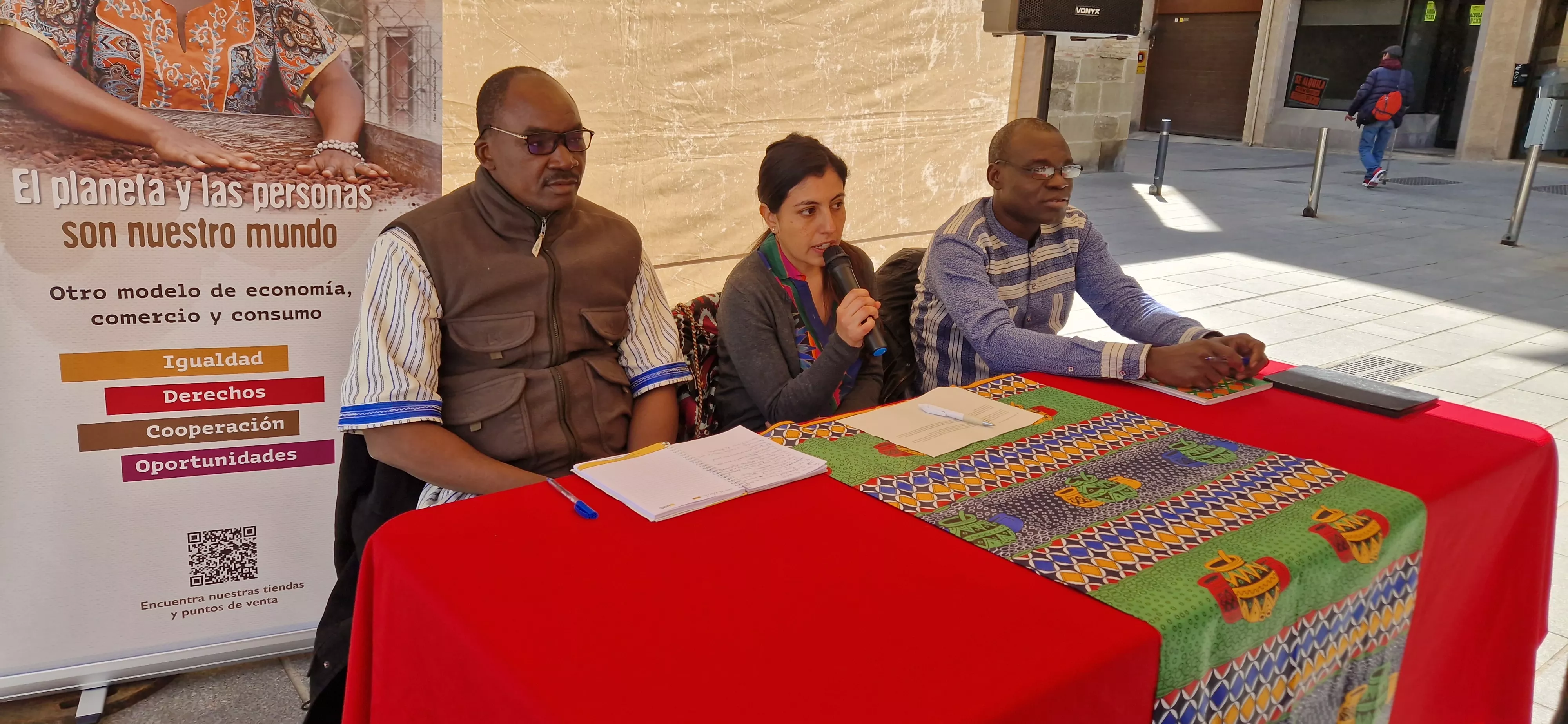 Primera Feria de la Solidaridad y la Cooperación Internacional de Huesca. Foto Myriam Martínez