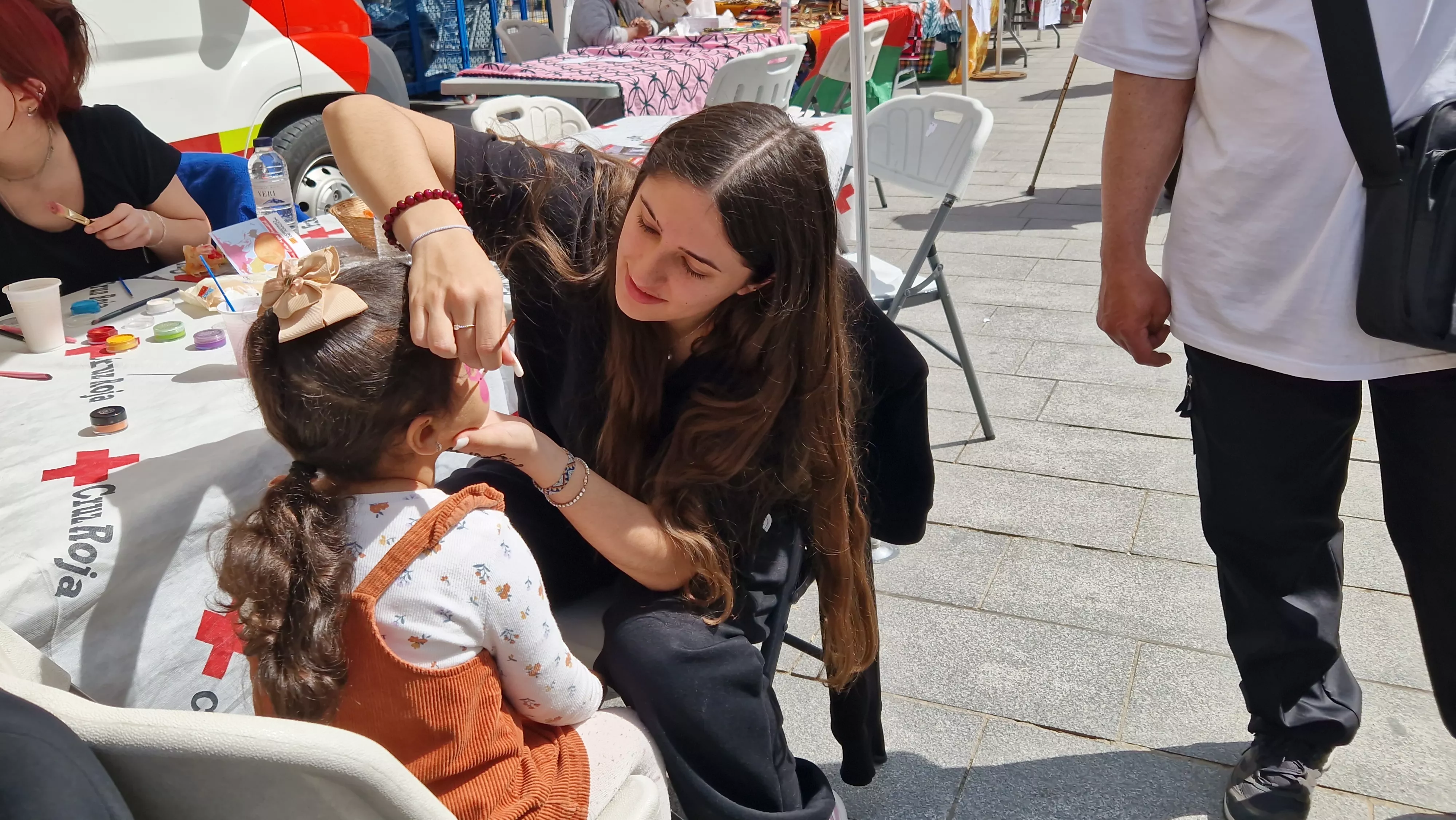 Primera Feria de la Solidaridad y la Cooperación Internacional de Huesca. Foto Myriam Martínez