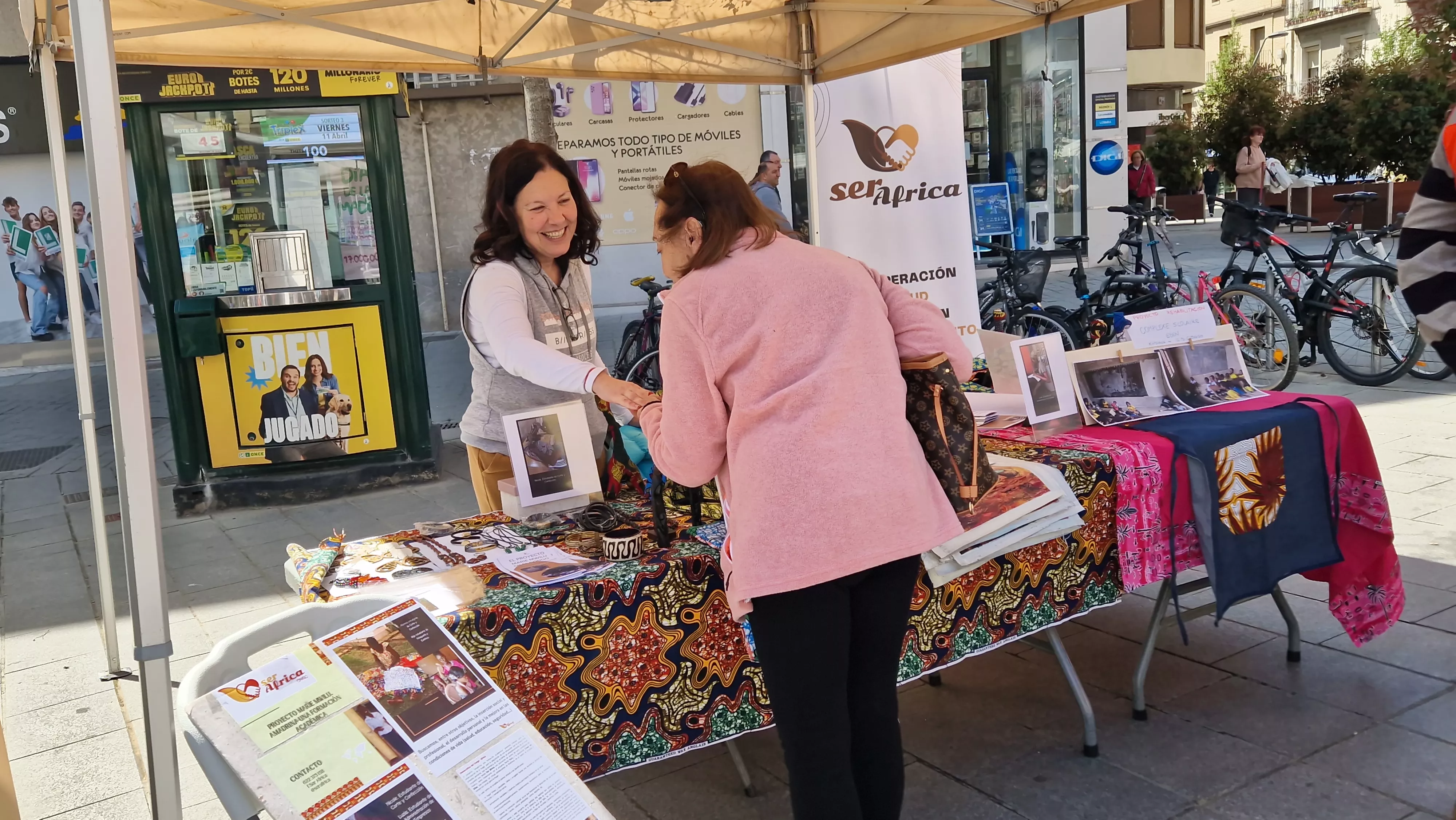 Primera Feria de la Solidaridad y la Cooperación Internacional de Huesca. Foto Myriam Martínez