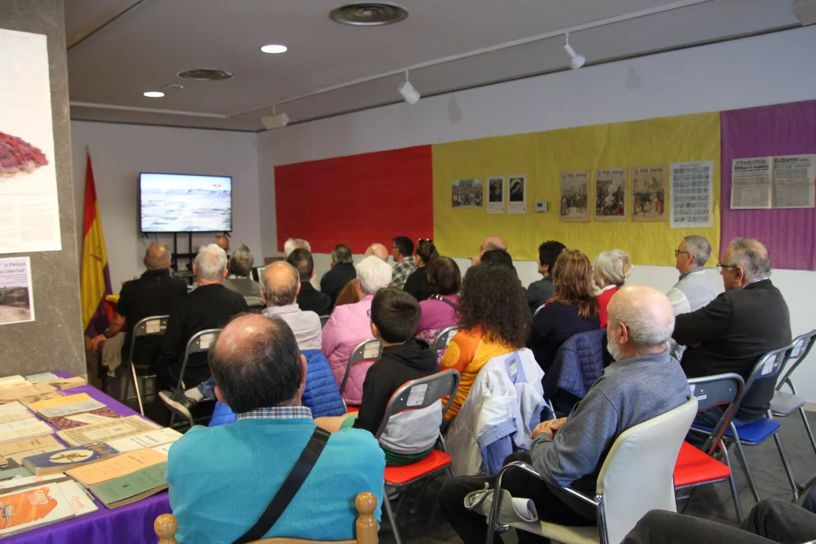 Rafa Saiz en las jornadas culturales del CRMAHU. Foto Carlos Neofato
