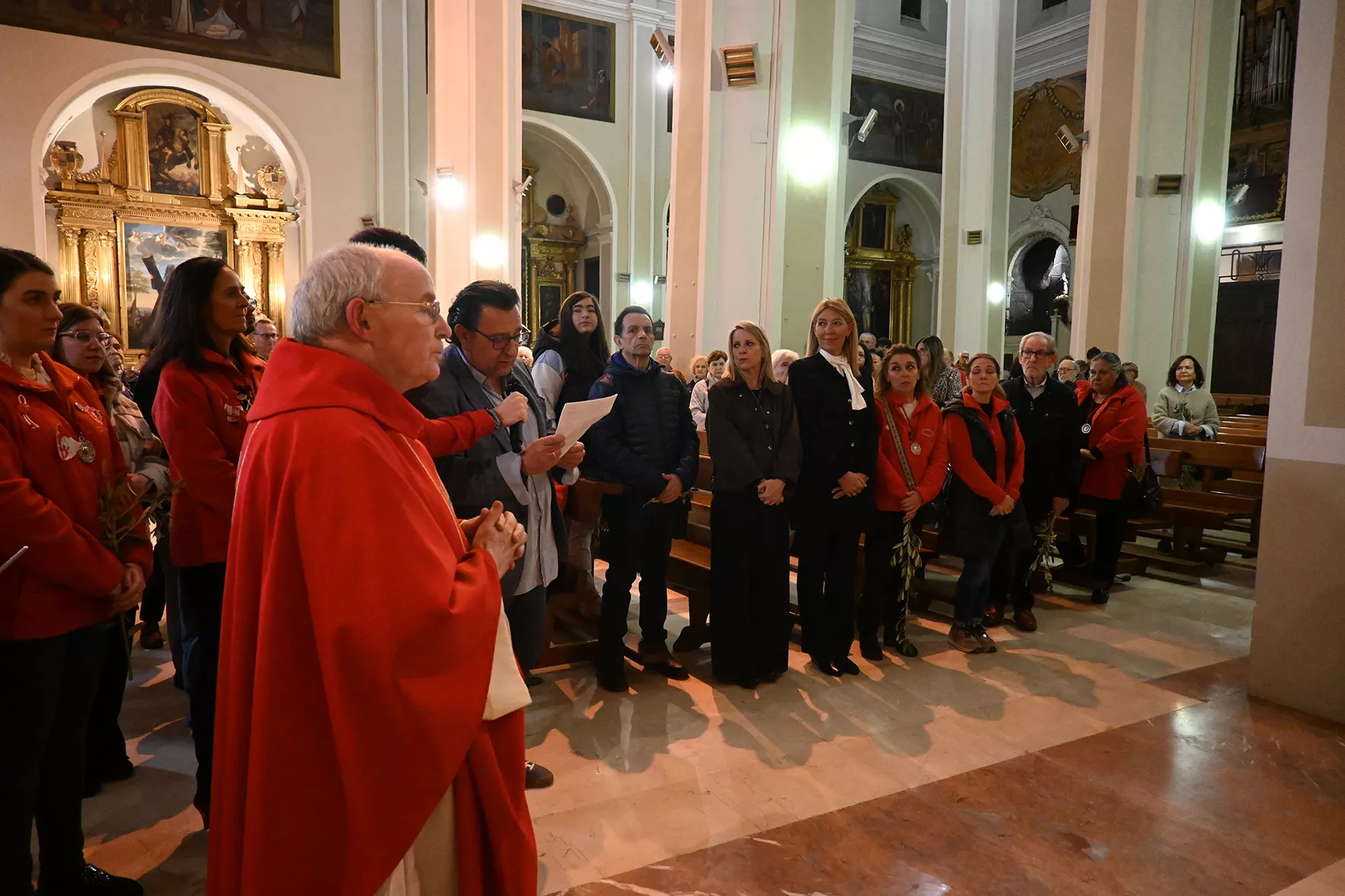 Altar del Cristo Coronado en San Lorenzo. Foto Carlos Jalle