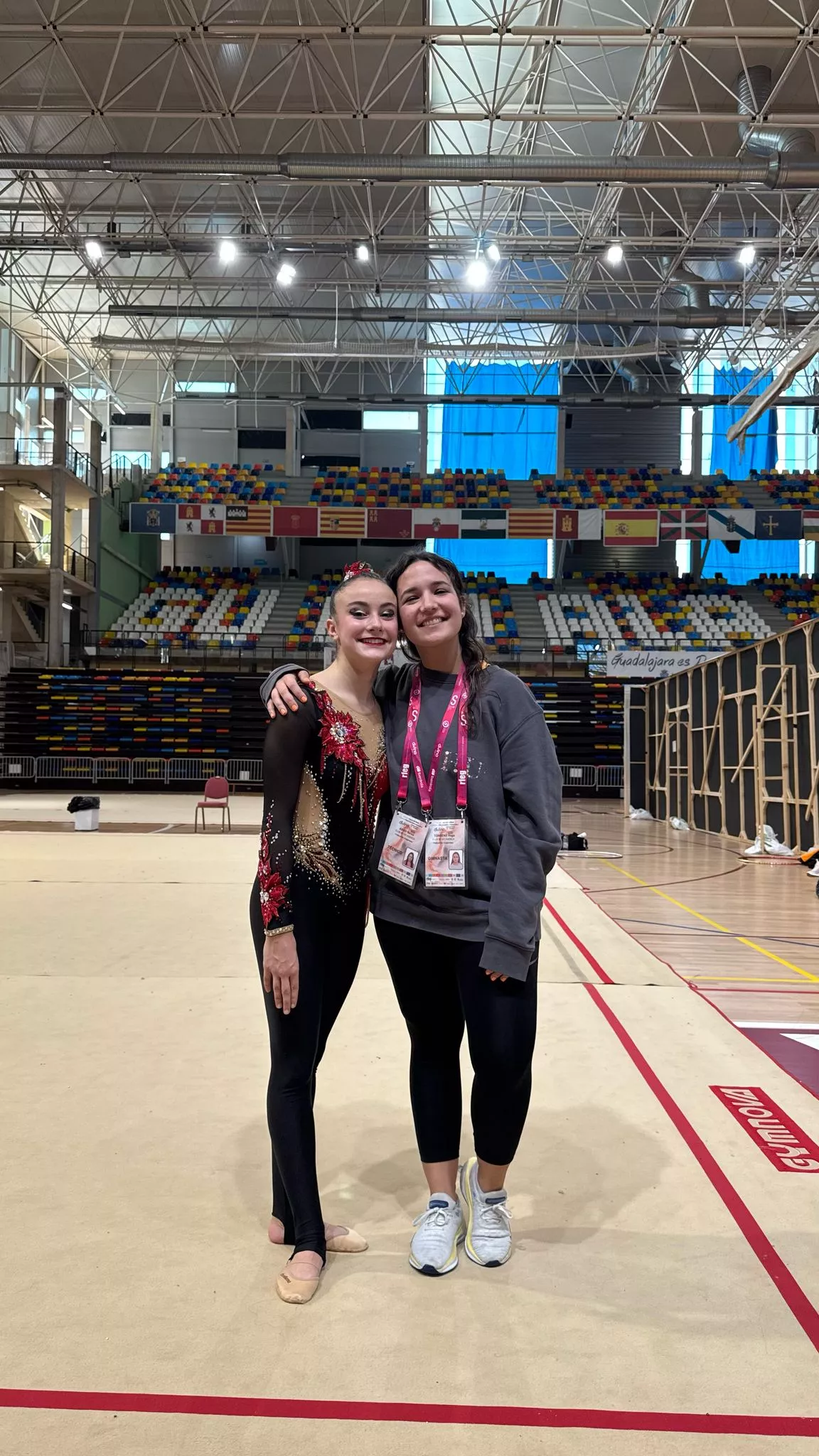 Club 90 en Guadalajara. Vega Torrens y Nerea Abad.