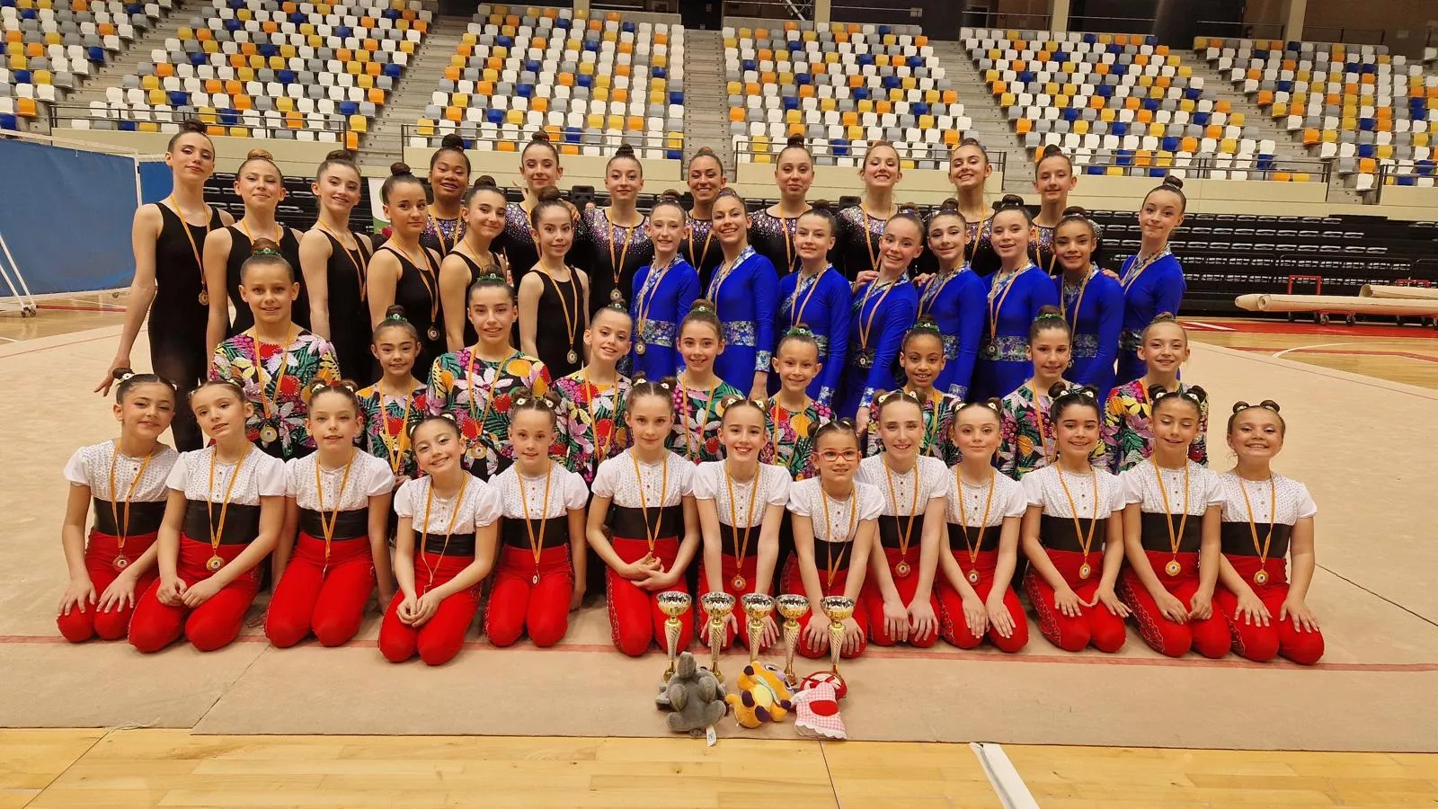 Foto de familia del Club 90