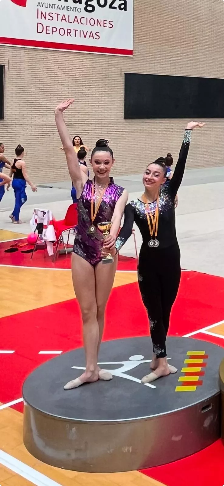 Julia y María segundas clasificadas en la general de equipos categoría senior absoluto