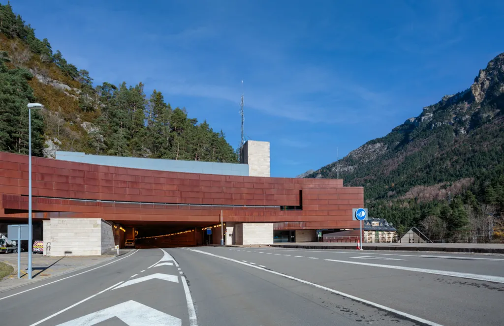 Túnel del Somport. Túnel del Somport.