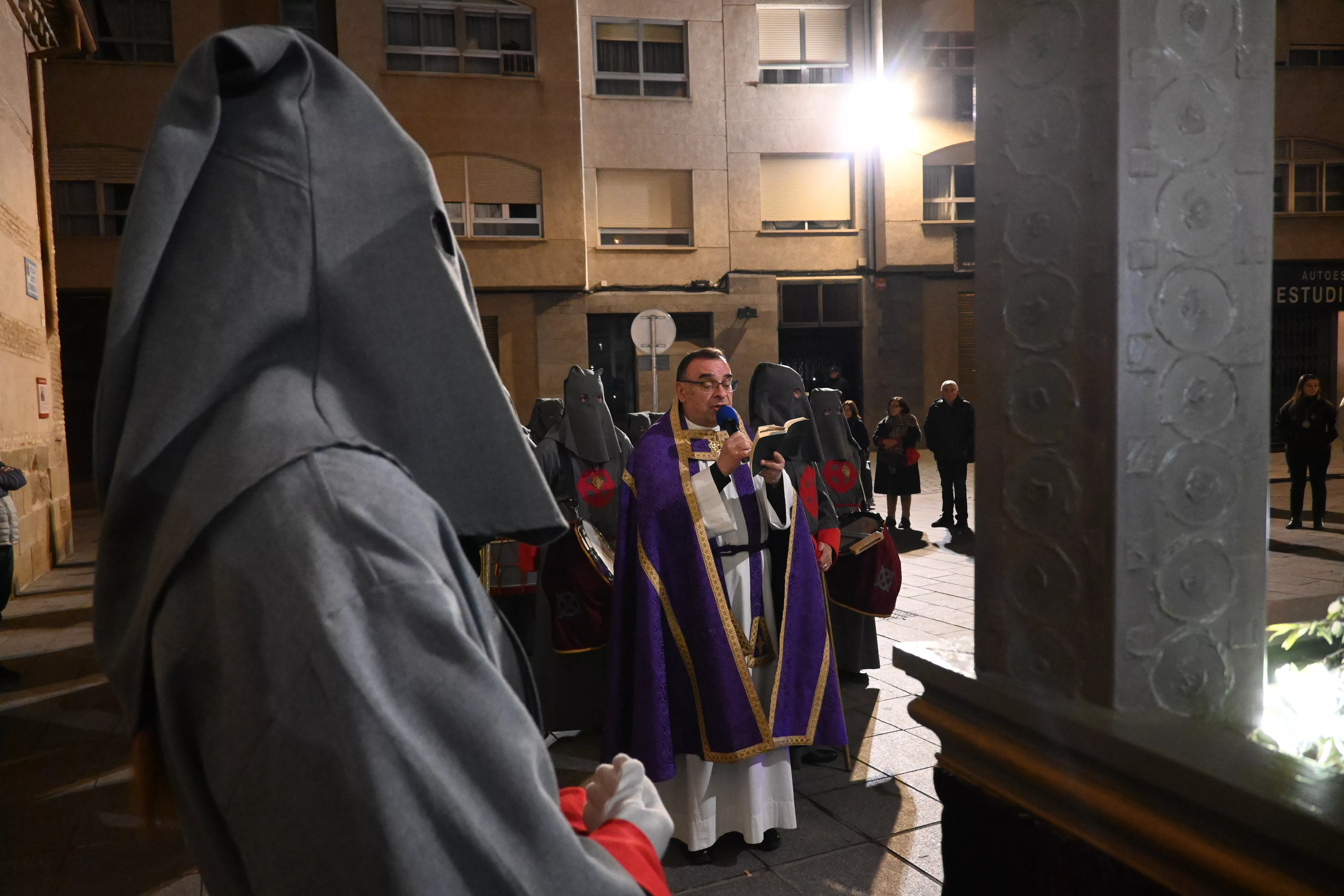 Procesión del Prendimiento en Huesca