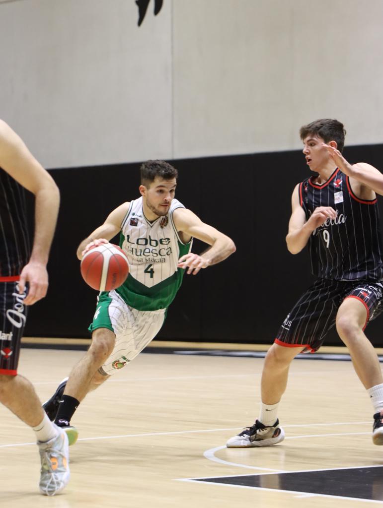 Luis García, del Lobe Peñas, decisivo. FOTO DAVID MARTÍNEZ Luis García, del Lobe Peñas, decisivo. FOTO DAVID MARTÍNEZ