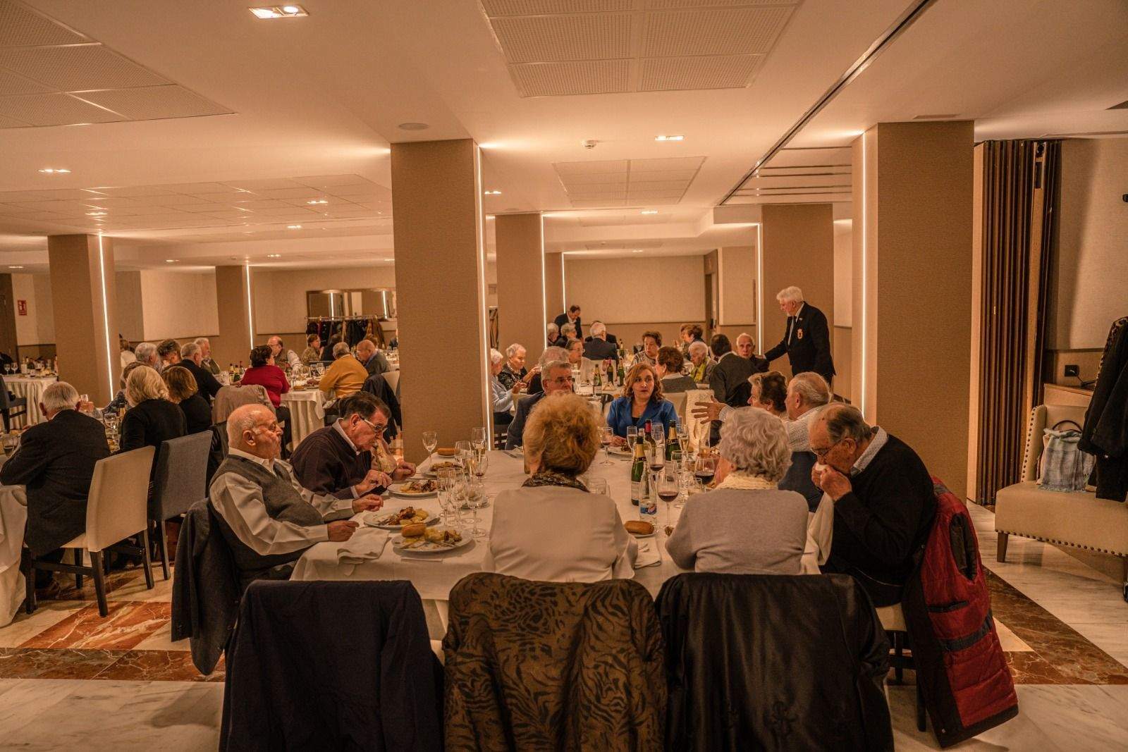  comida en el Hotel Pedro I. Foto José Antonio Terrón