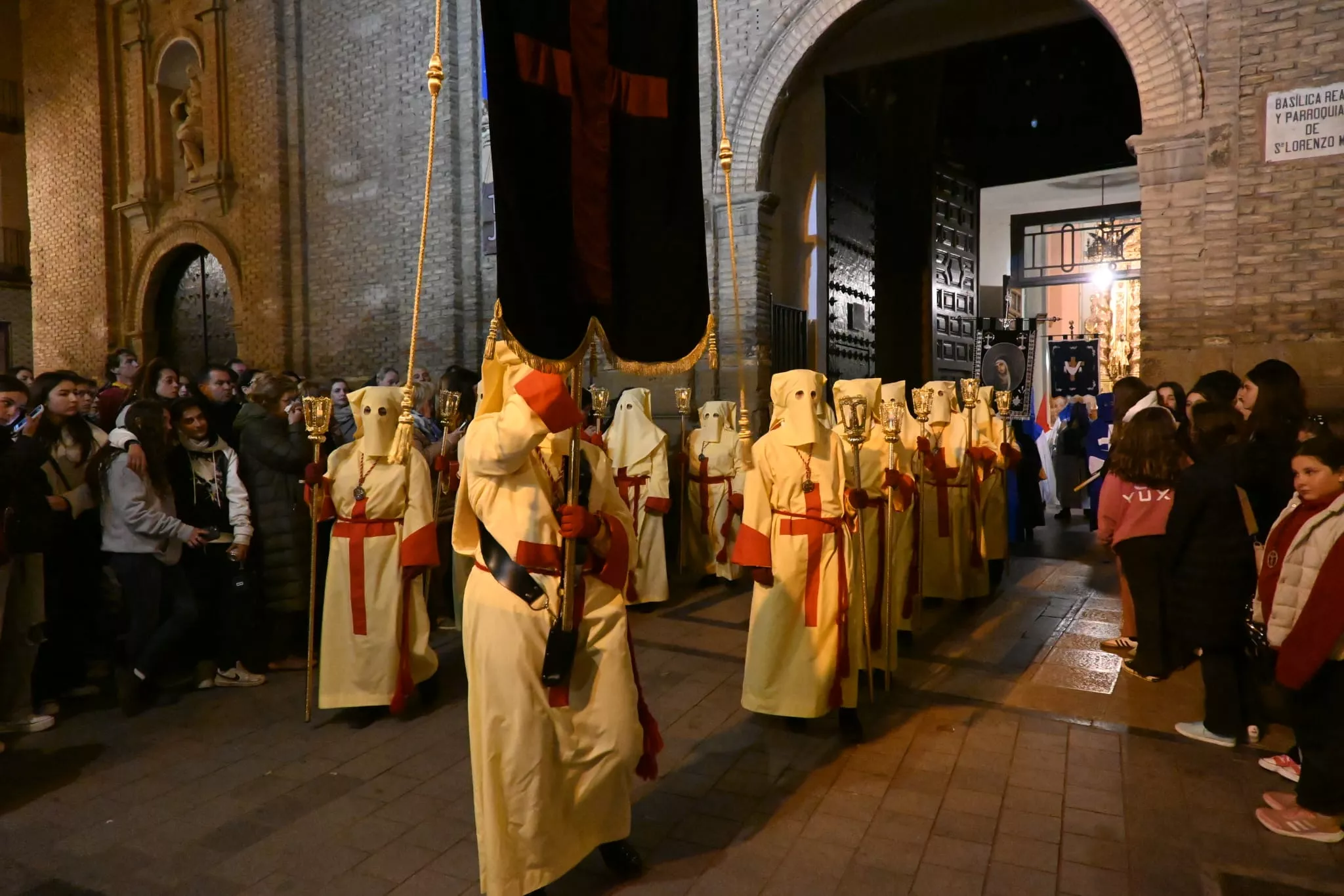  Procesión de la Coronación de Espinas. Foto Carlos Jalle