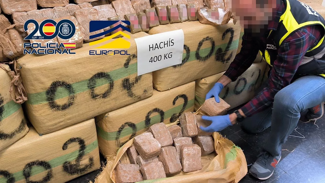 Cinco franceses detenidos en Jaca y Marbella con 400 kilos de hachís tras una operación antidroga iniciada en la Costa del Sol