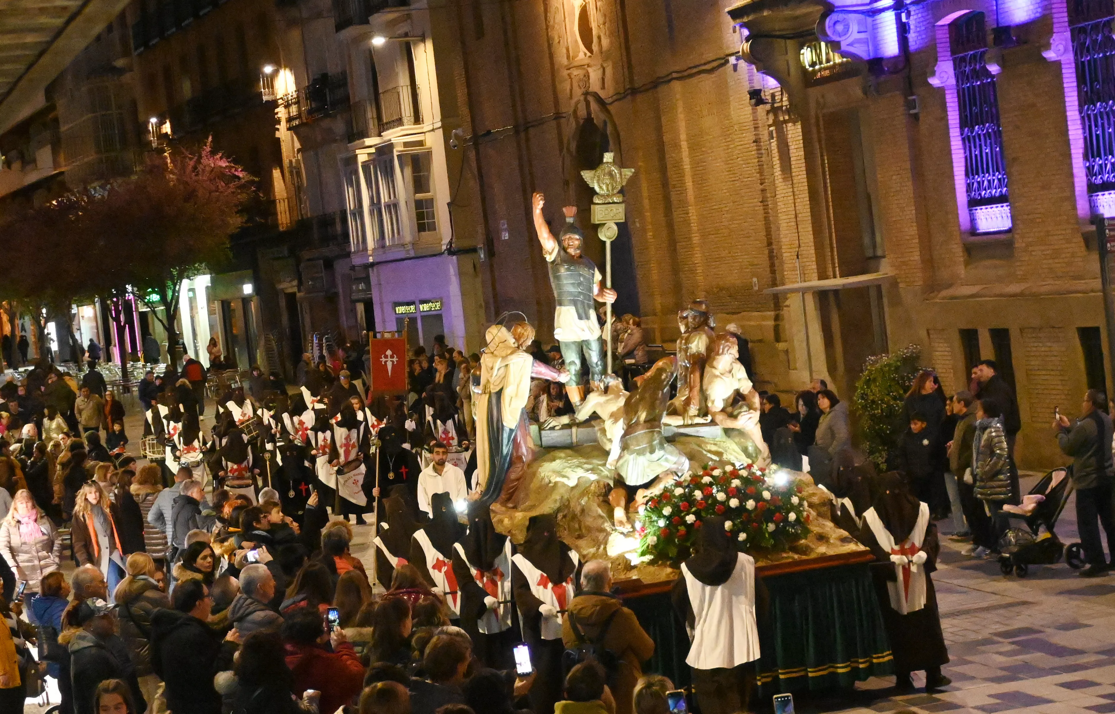 Procesión de la Enclavación. Foto Carlos Jalle