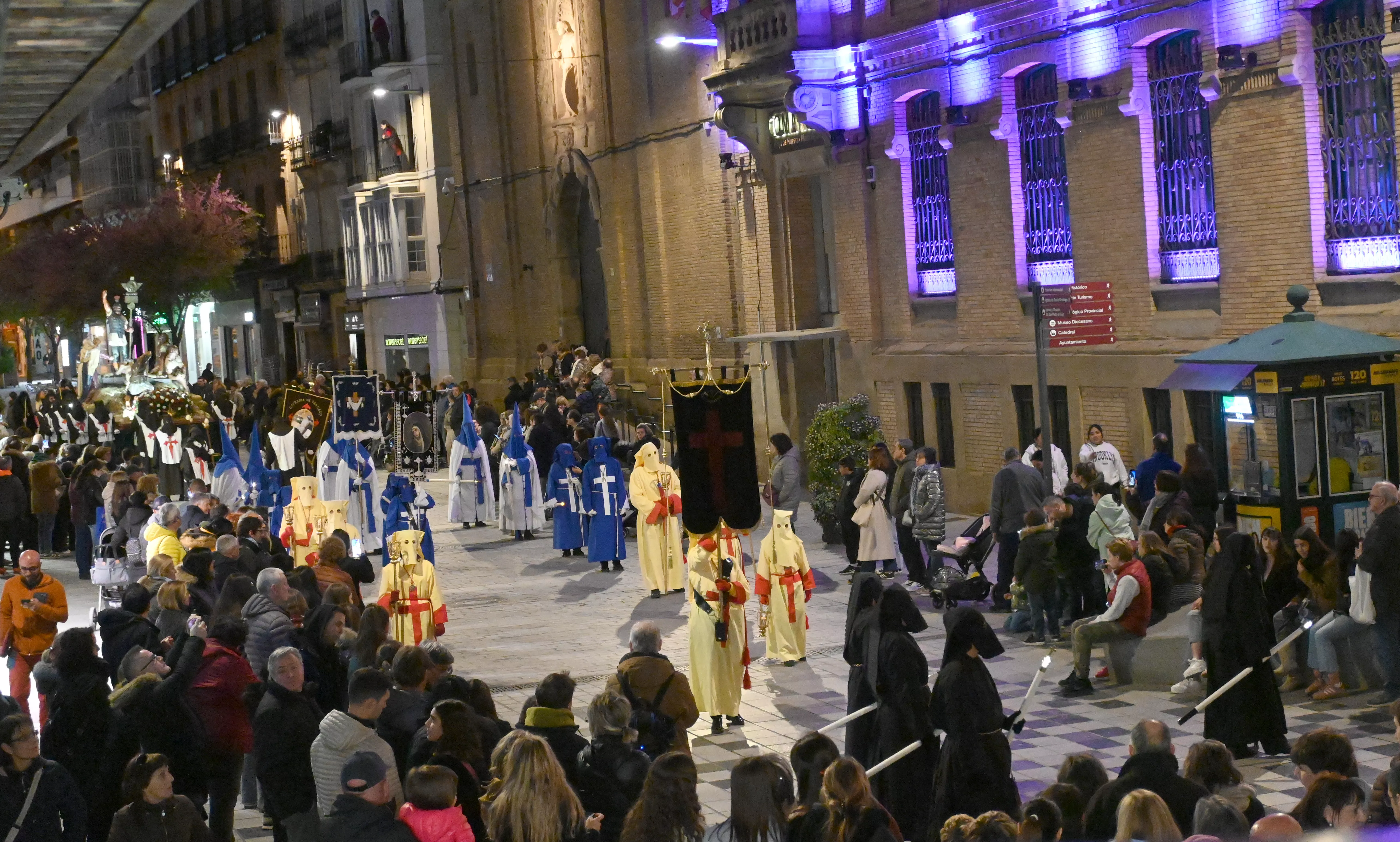 Procesión de la Enclavación. Foto Carlos Jalle