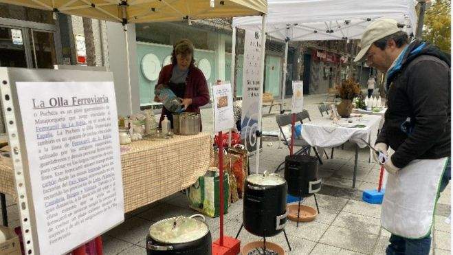 La elaboración de la Olla Ferroviaria ha llamado la atención en Huesca La elaboración de la Olla Ferroviaria ha llamado la atención en Huesca
