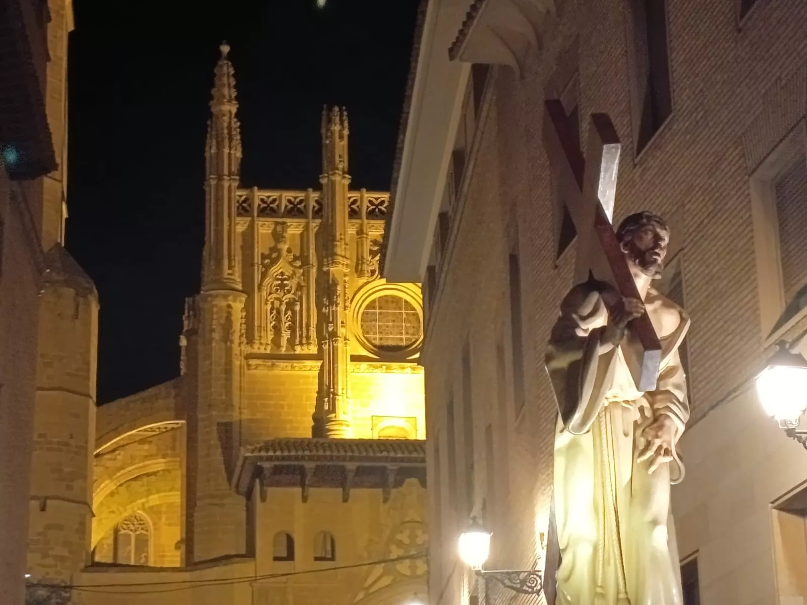  Procesión de la Real Cofradía de Jesús Nazareno de Huesca. Foto María José Sampietro