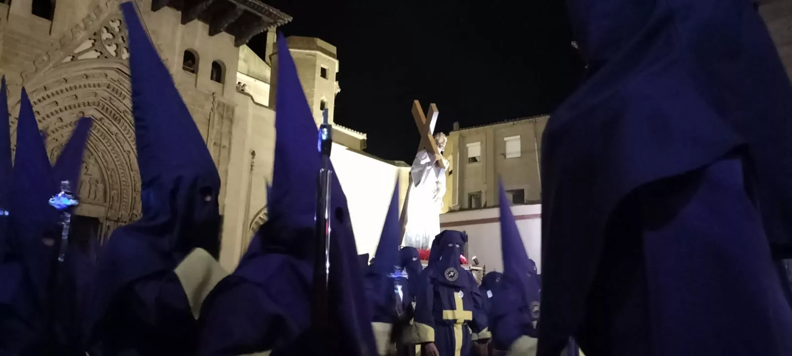 Procesión de la Real Cofradía de Jesús Nazareno de Huesca. Foto María José Sampietro