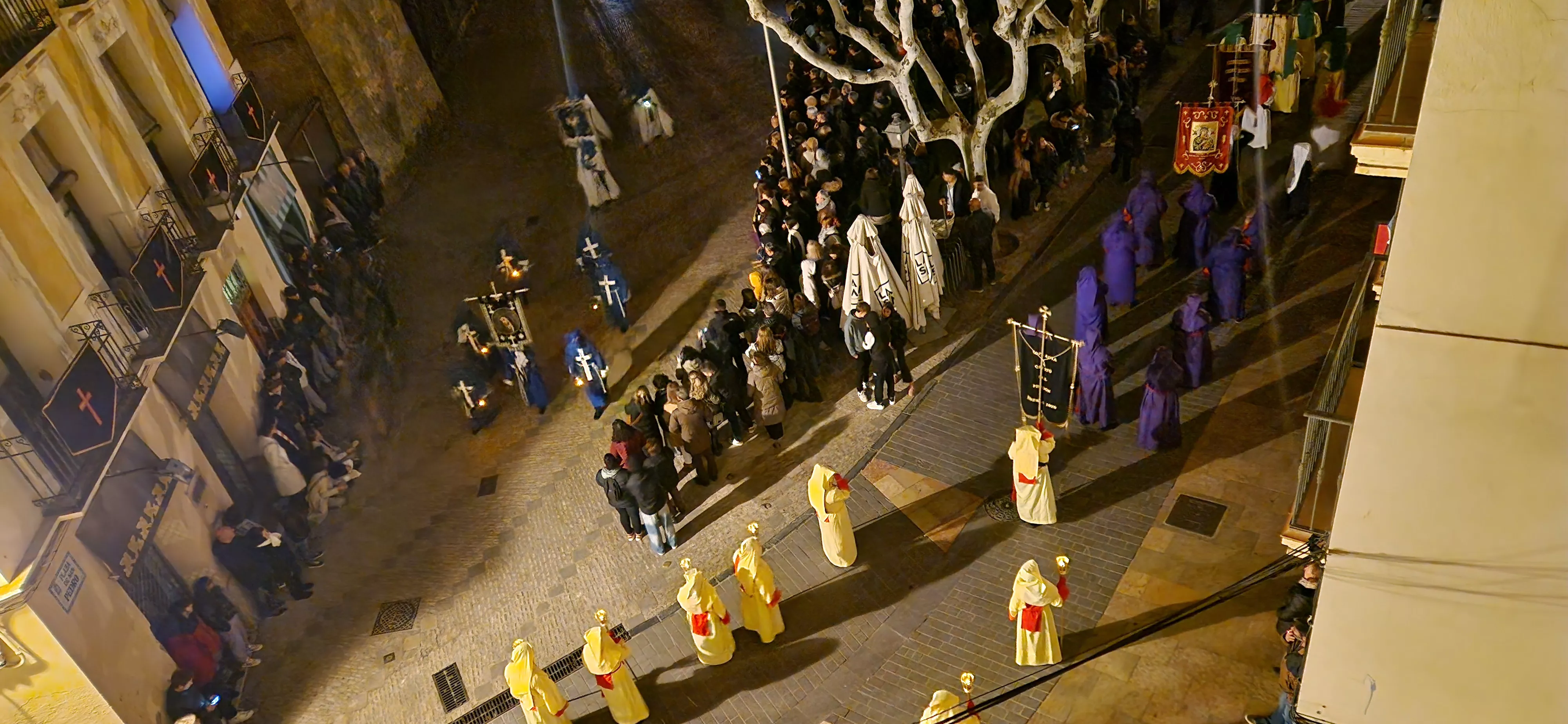  Procesión de la Real Cofradía de Jesús Nazareno de Huesca. Foto Myriam Martínez