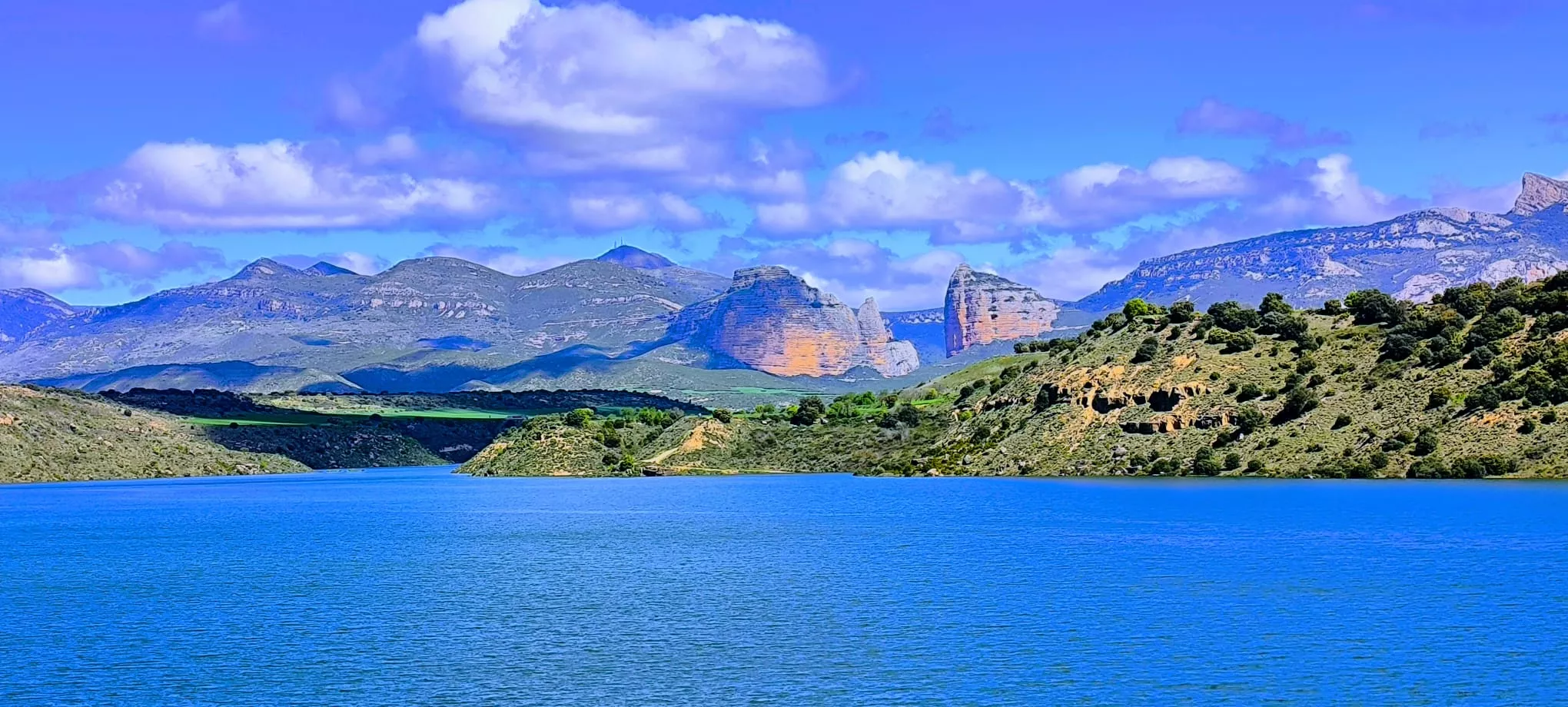 Embalse de Montearagón. Foto Joaquín Santafé