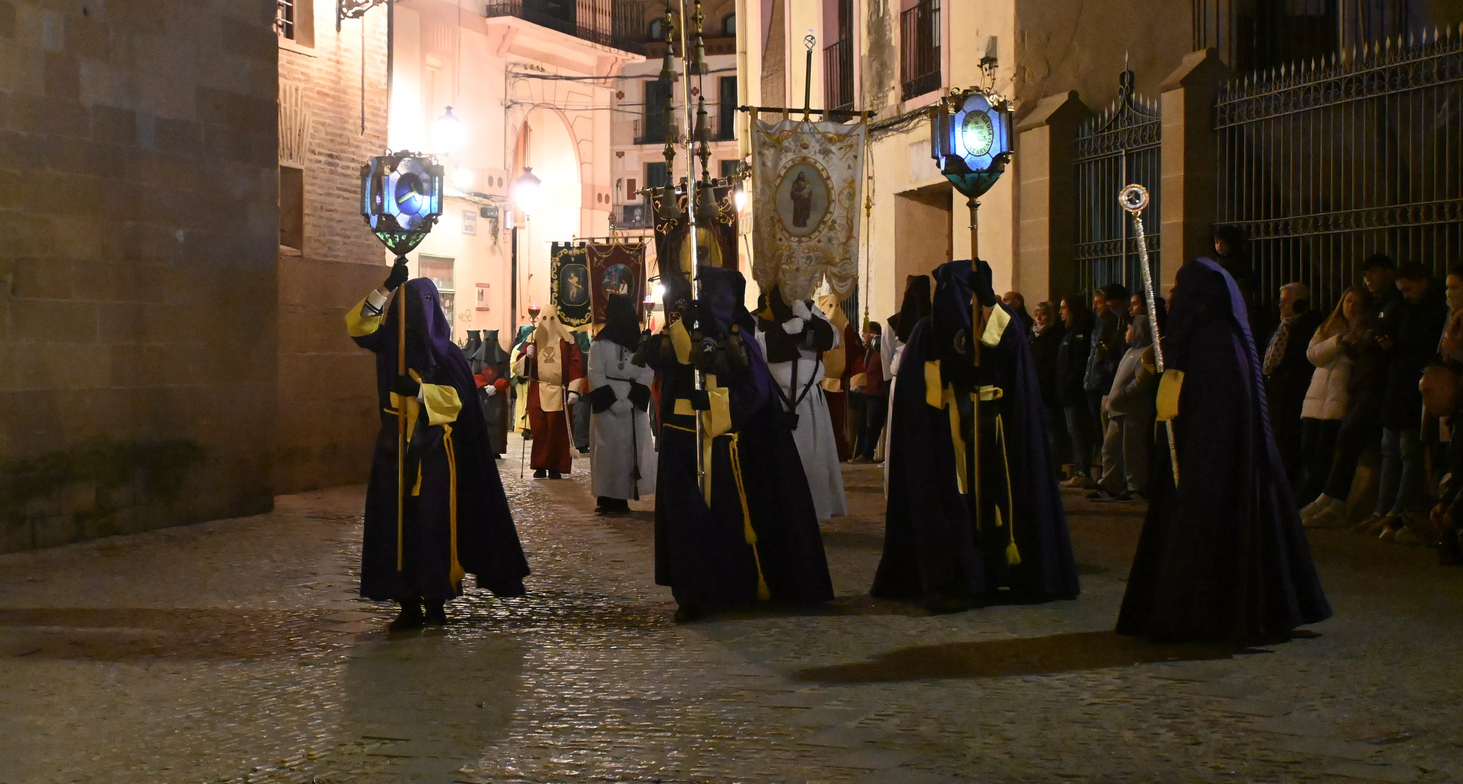  Procesión de la Real Cofradía de Jesús Nazareno de Huesca. Foto Carlos Jalle