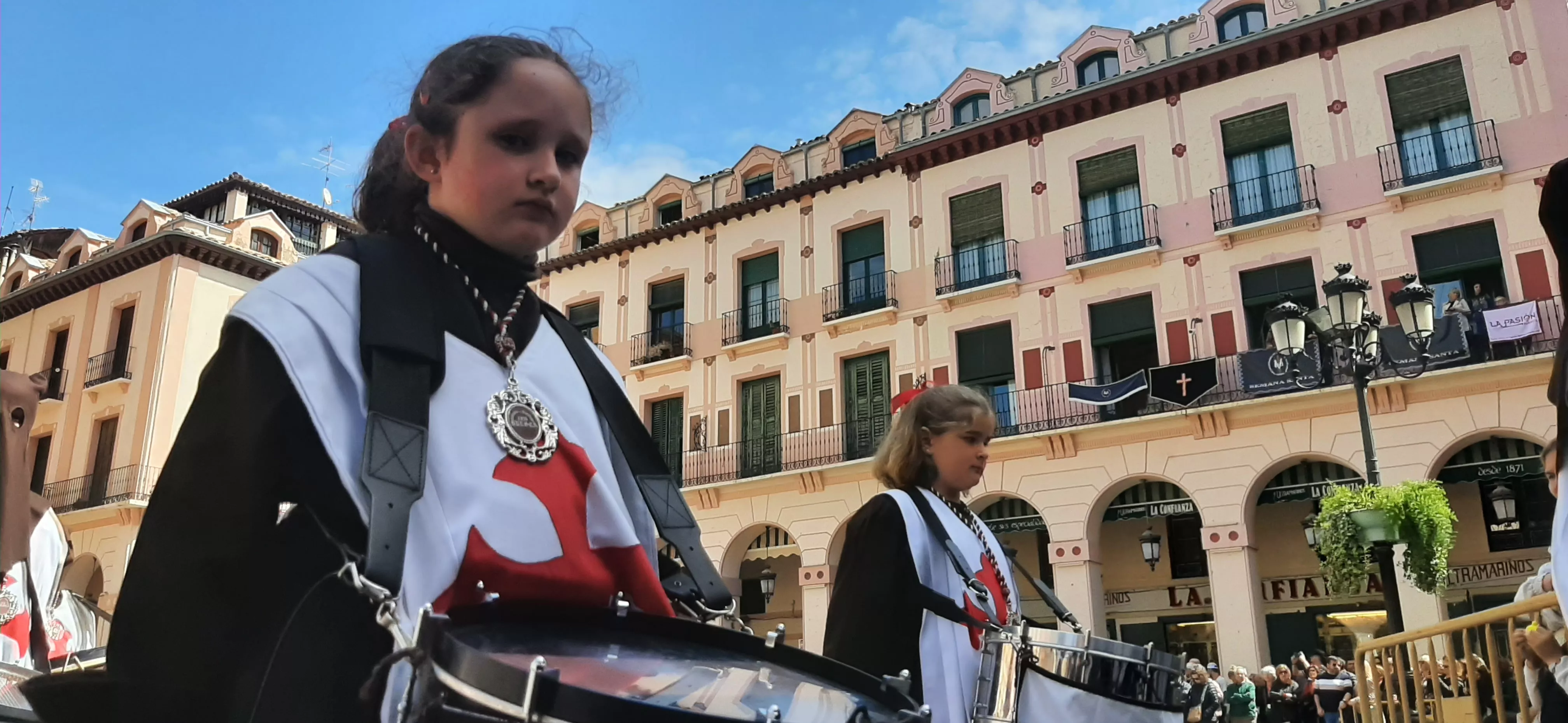 Concentración de Bandas de Tambores y Cornetas. Foto Myriam Martínez