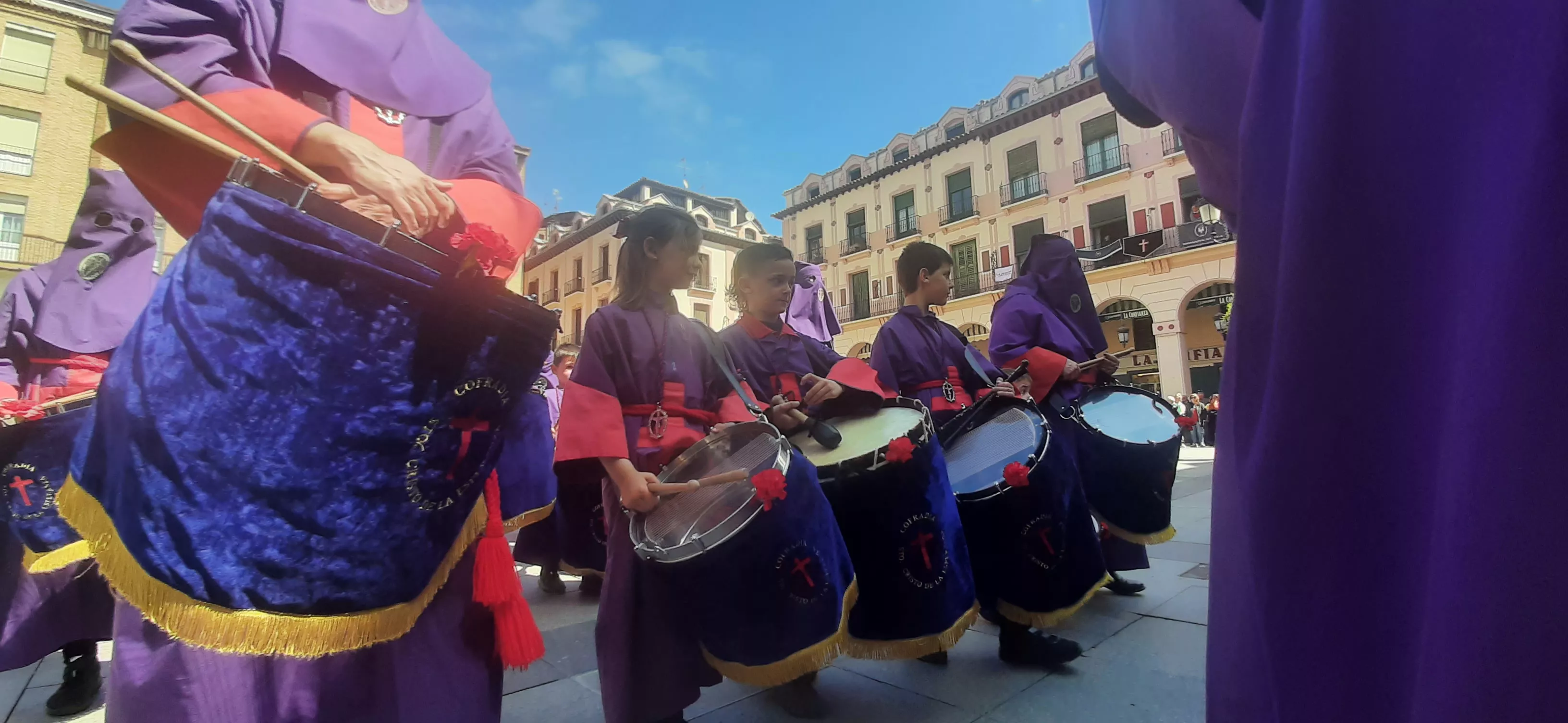 Concentración de Bandas de Tambores y Cornetas. Foto Myriam Martínez