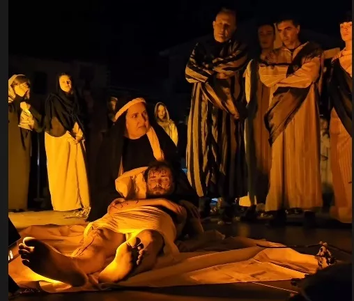 "La Enclavación" en Ayerbe.