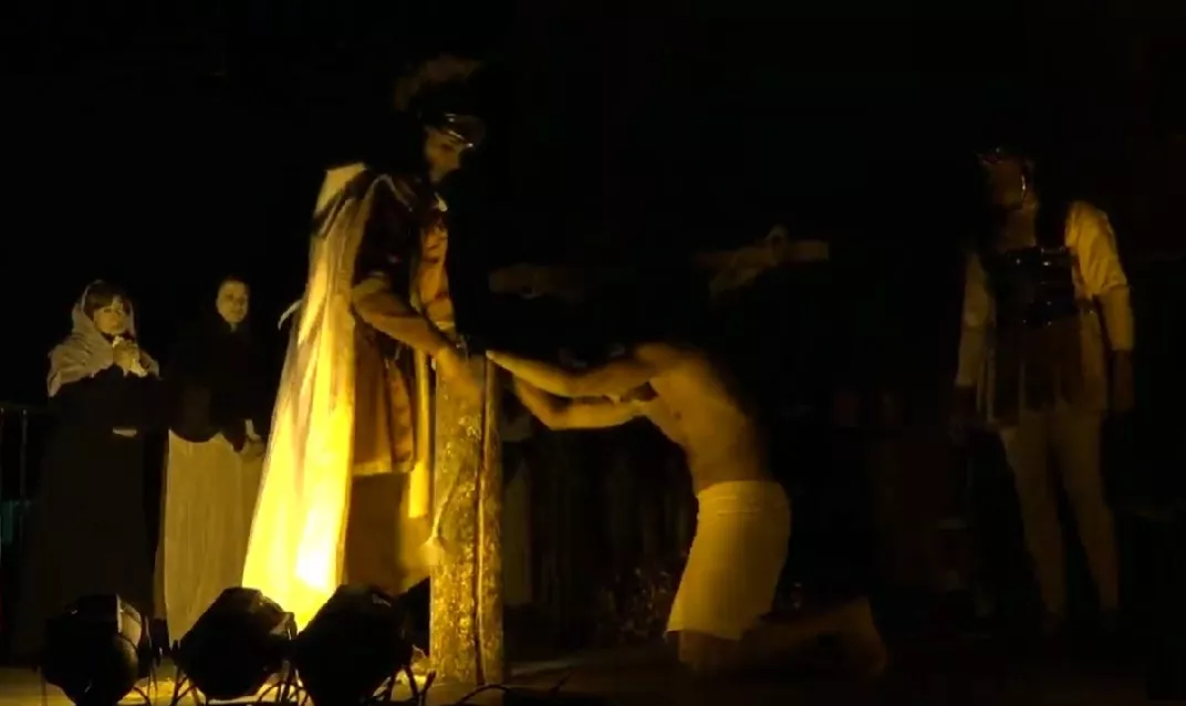 "La Enclavación" en Ayerbe.