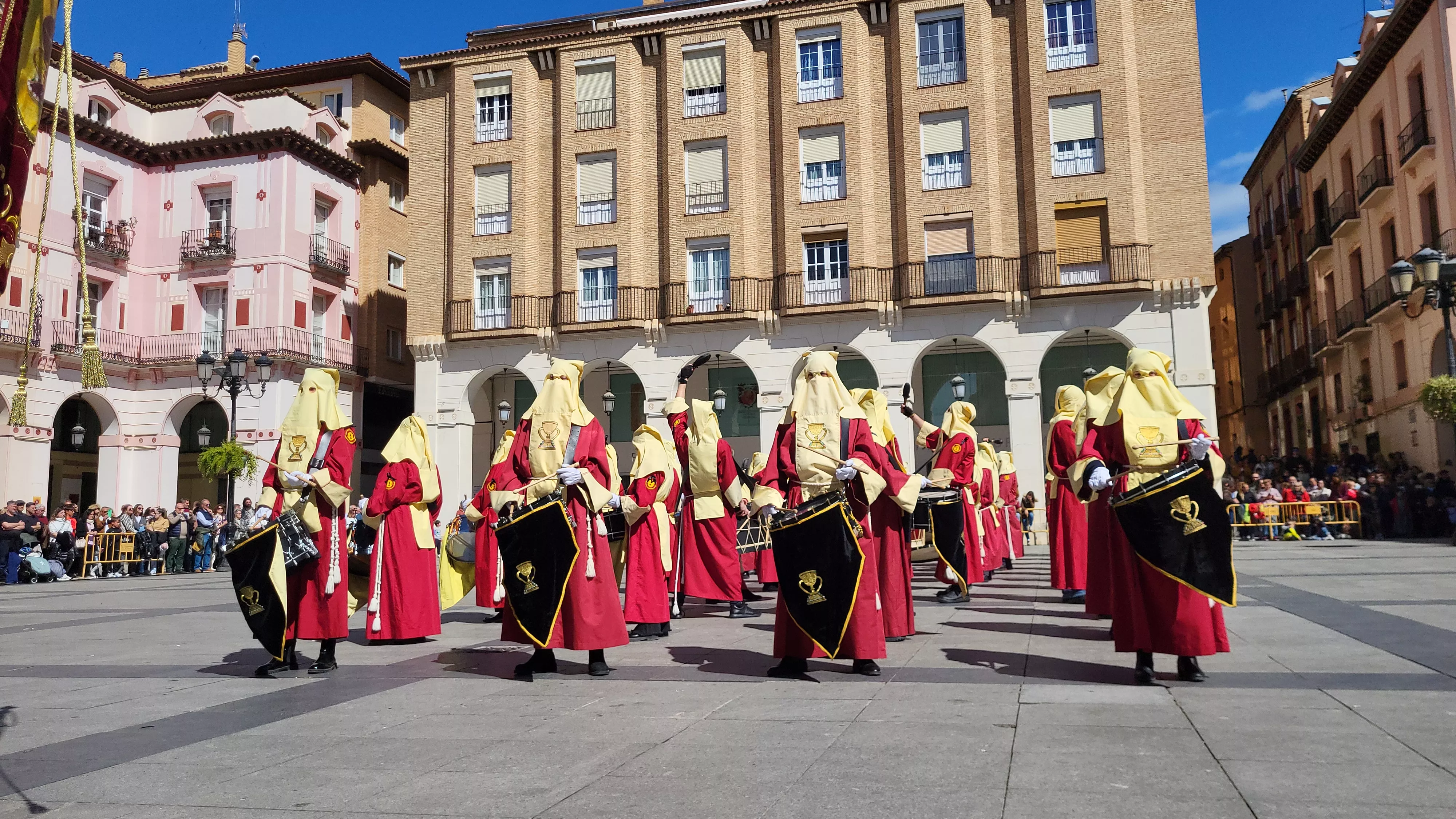 Concentración de Bandas de Tambores y Cornetas. Foto Mercedes Manterola