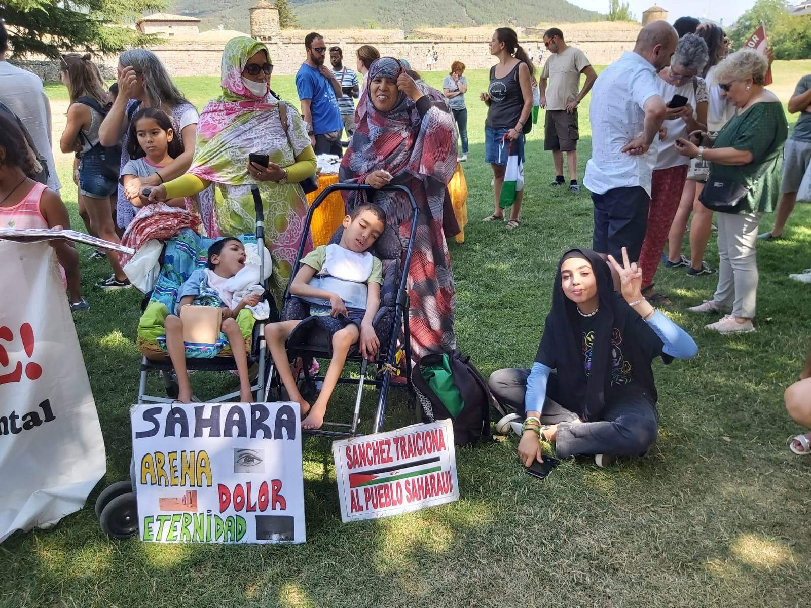 Encuentro de niños saharauis y sus familias de acogida en  Jaca 