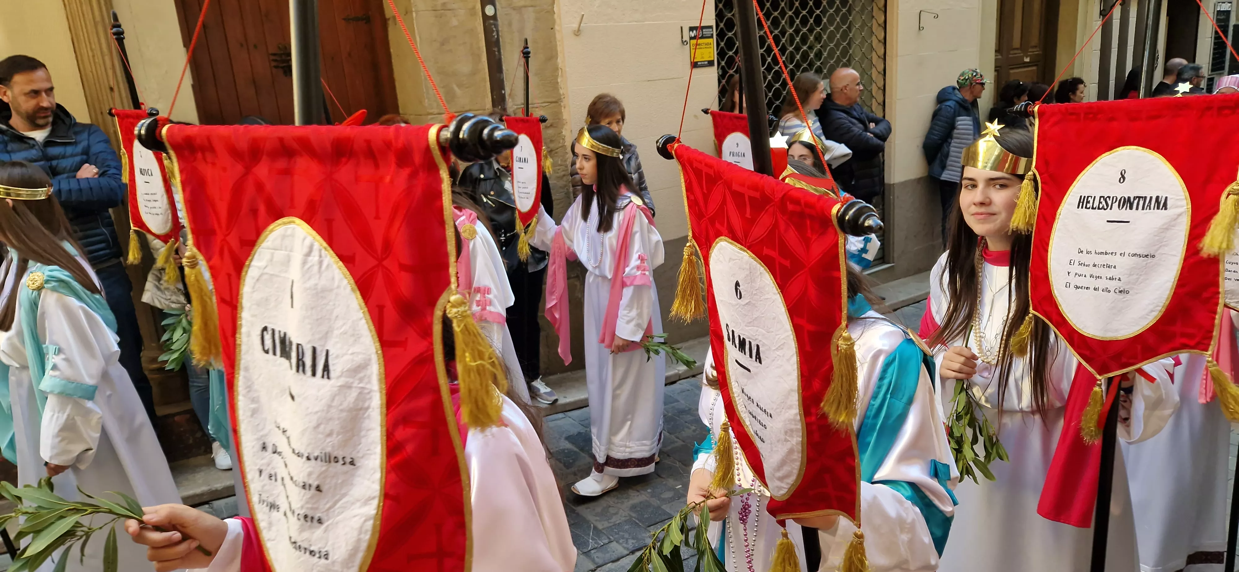 Procesión del Santo Entierro de Huesca. Foto Myriam Martínez 