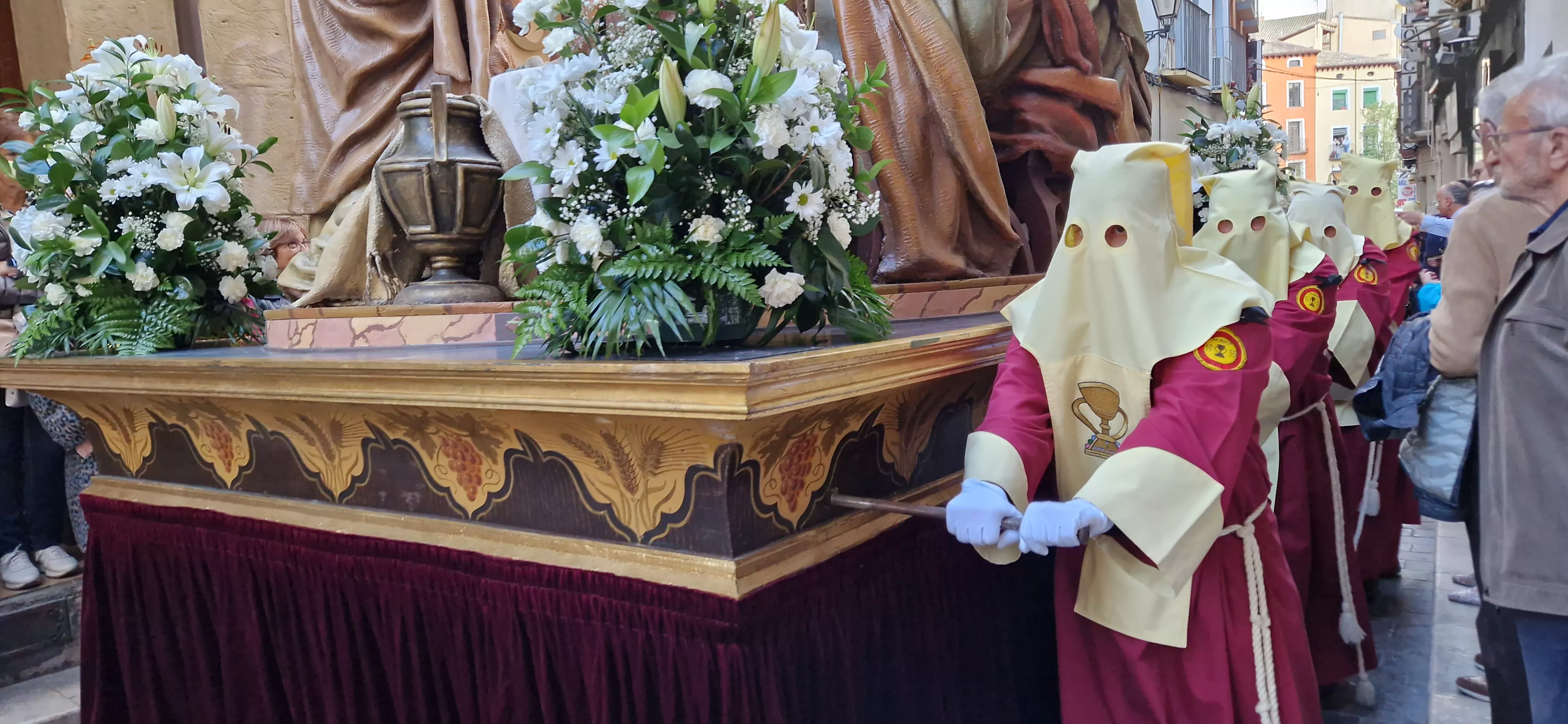 Procesión del Santo Entierro de Huesca. Foto Myriam Martínez 
