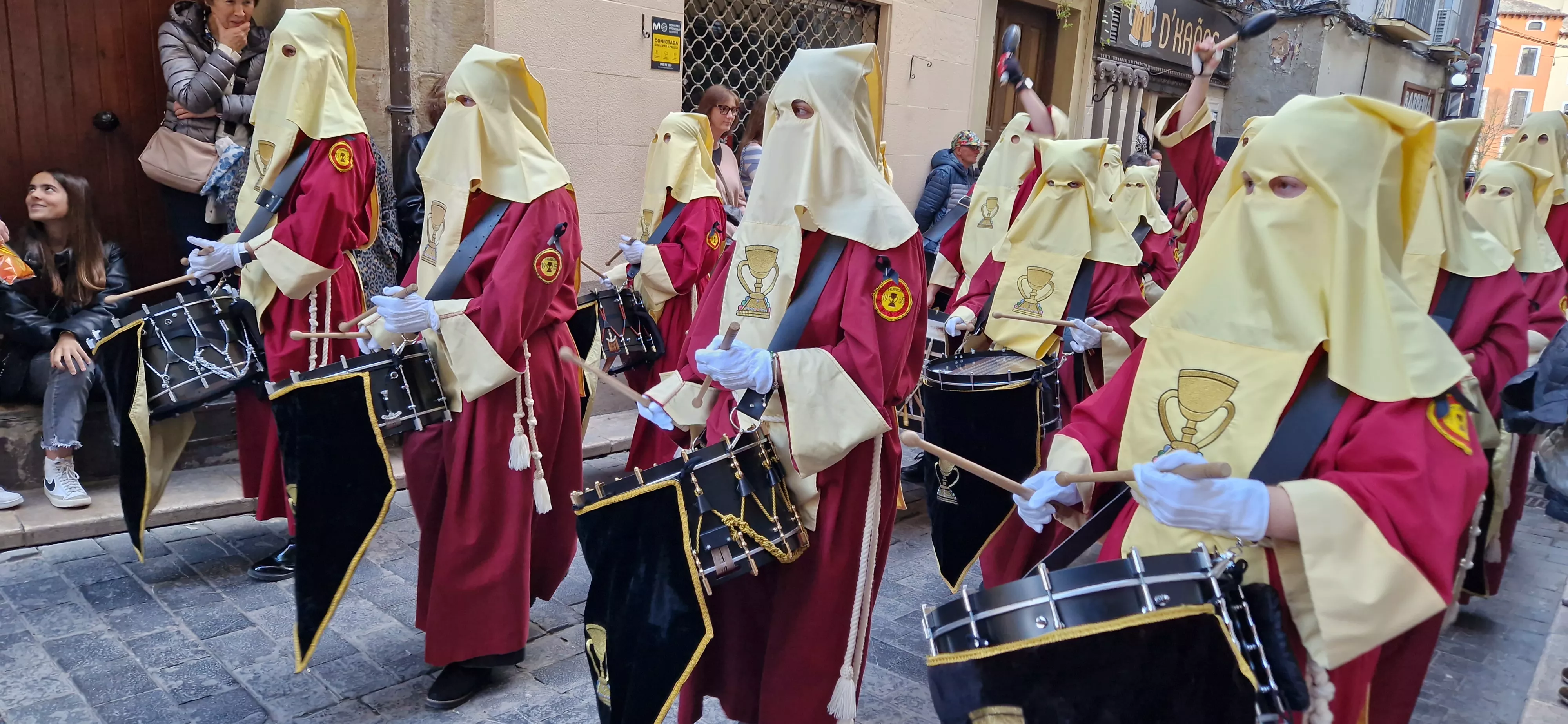 Procesión del Santo Entierro de Huesca. Foto Myriam Martínez 