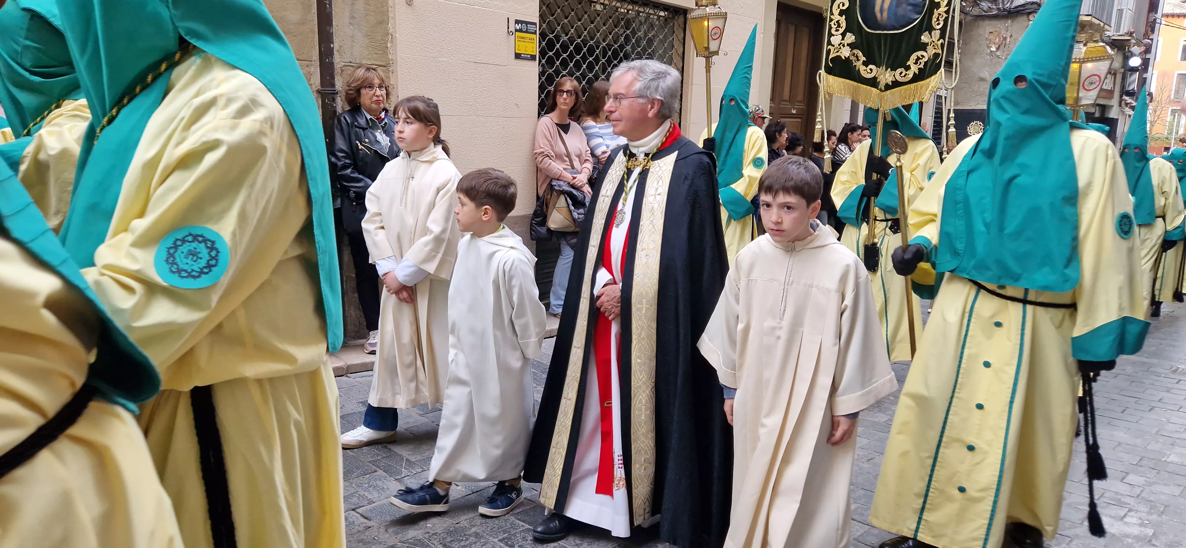 Procesión del Santo Entierro de Huesca. Foto Myriam Martínez 