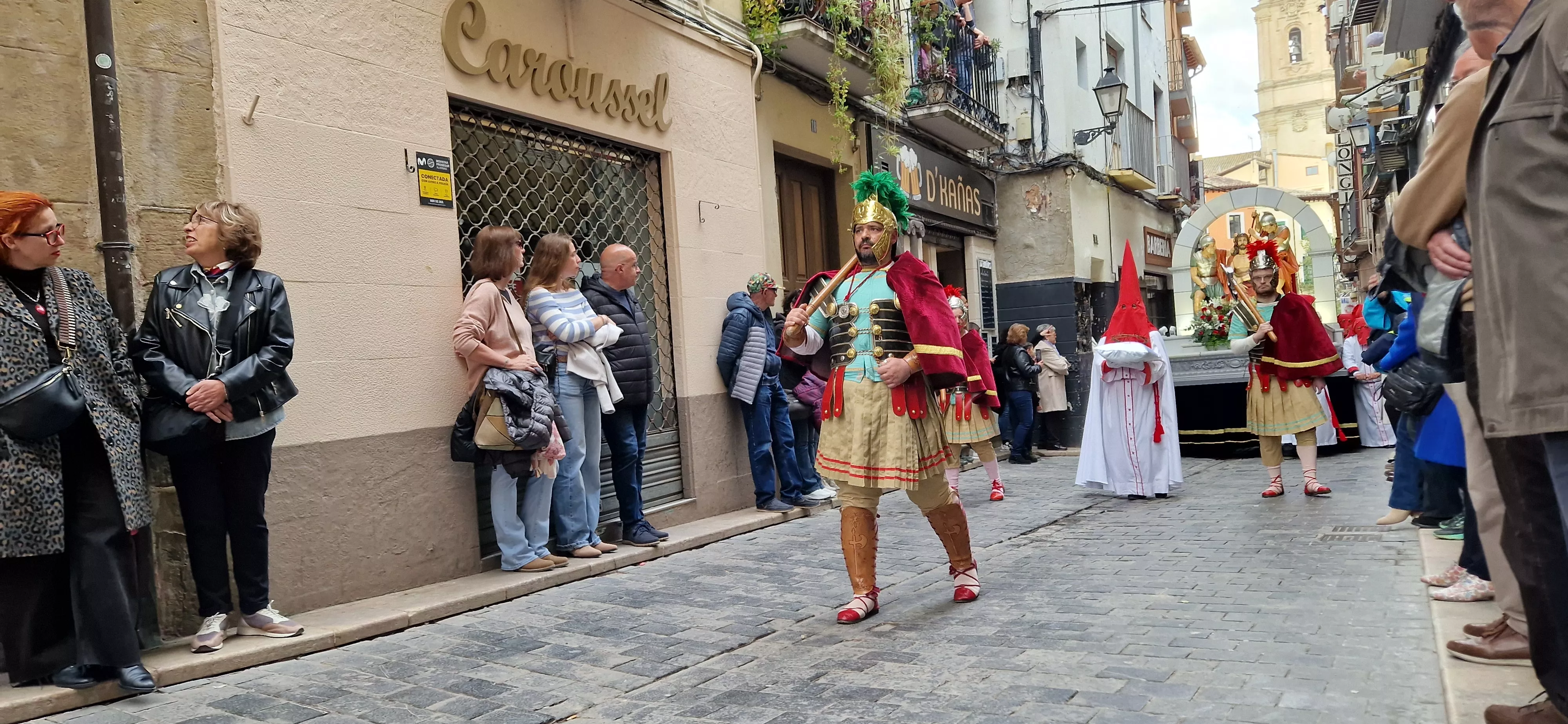 Procesión del Santo Entierro de Huesca. Foto Myriam Martínez 