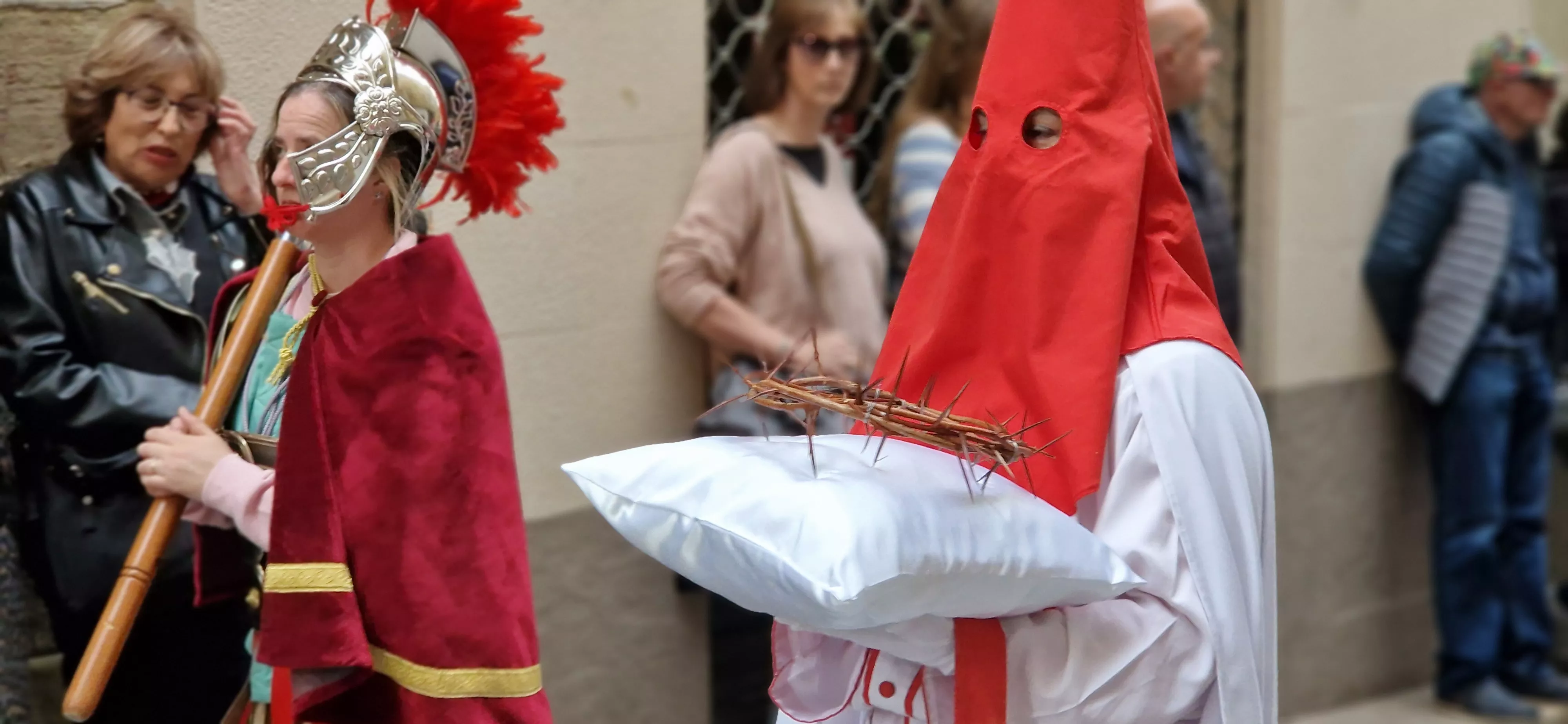 Procesión del Santo Entierro de Huesca. Foto Myriam Martínez 