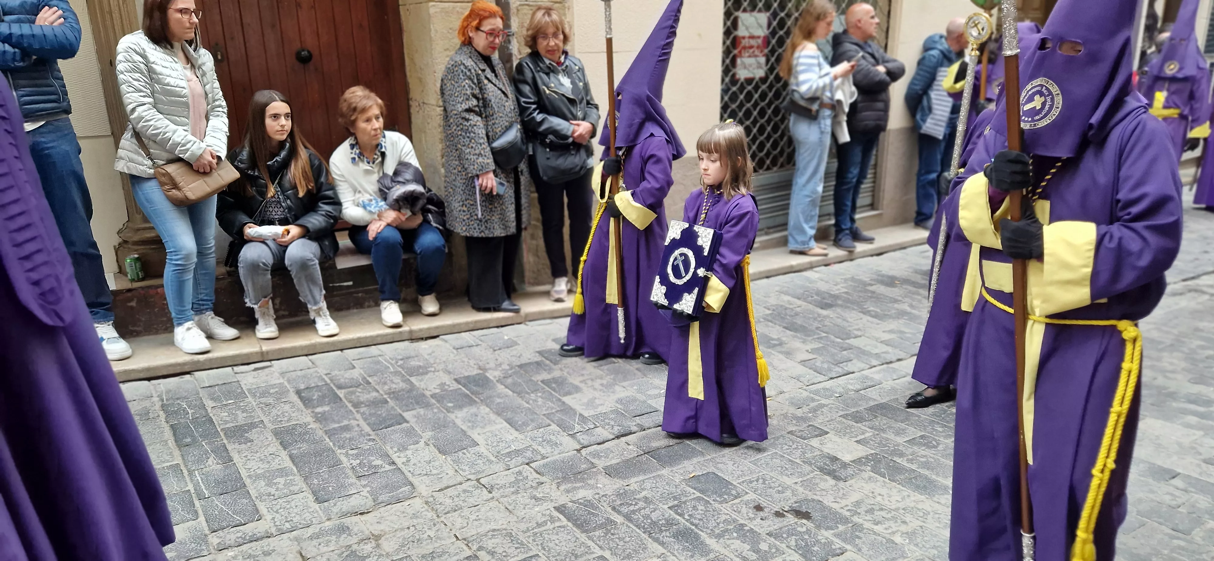 Procesión del Santo Entierro de Huesca. Foto Myriam Martínez 