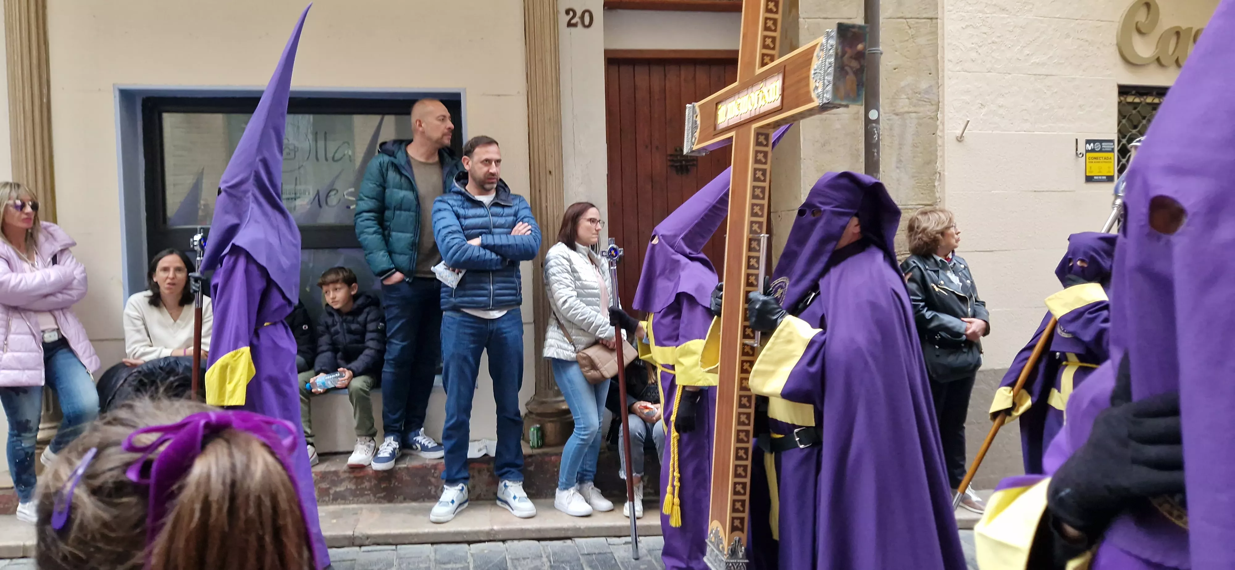 Procesión del Santo Entierro de Huesca. Foto Myriam Martínez 
