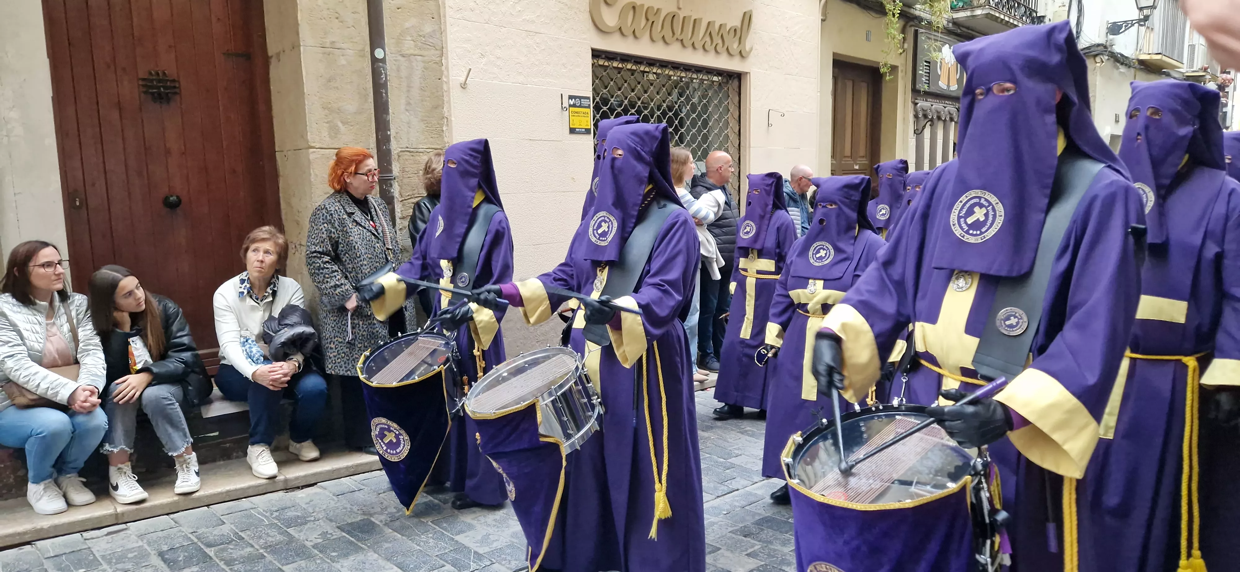 Procesión del Santo Entierro de Huesca. Foto Myriam Martínez 