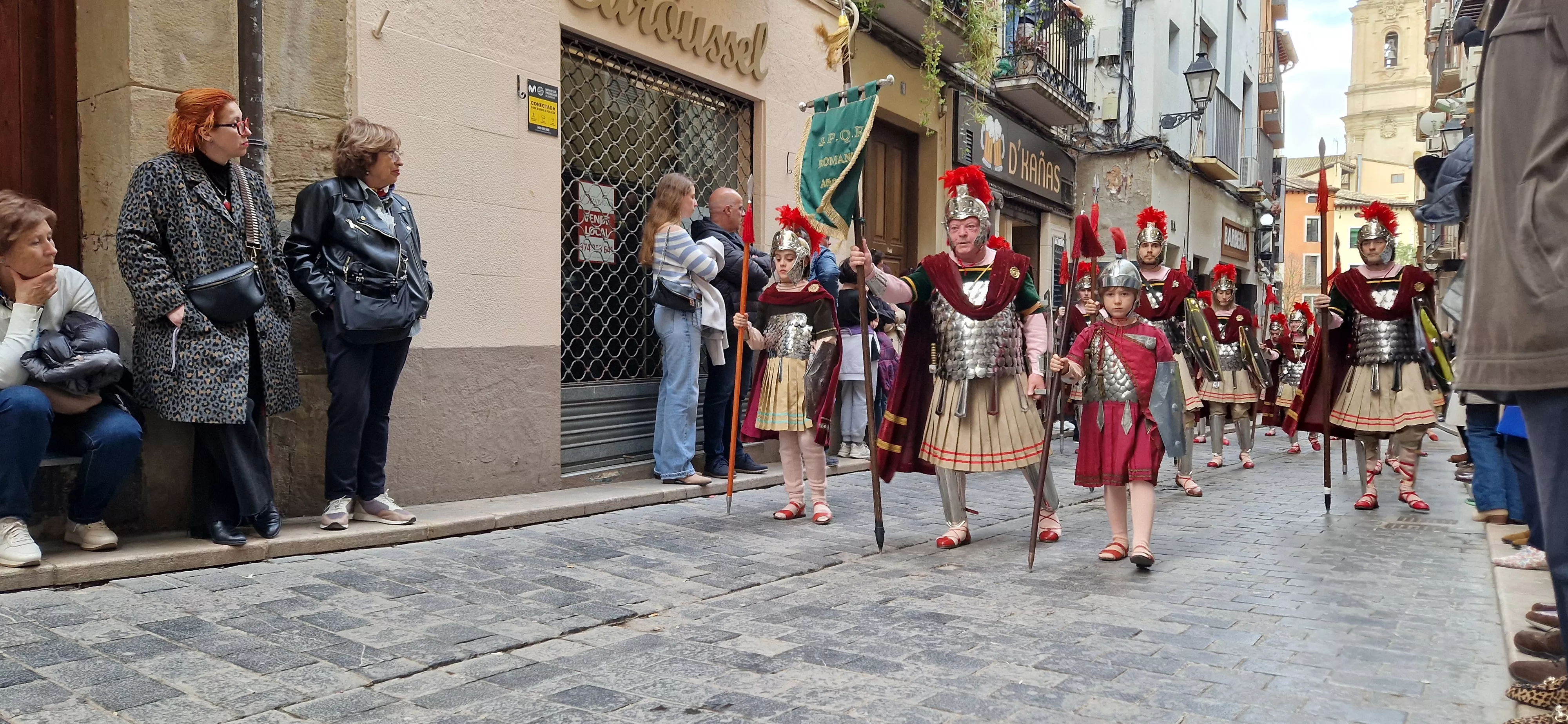 Procesión del Santo Entierro de Huesca. Foto Myriam Martínez 